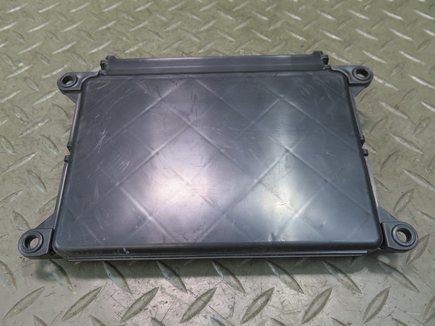 2016-2019 Tesla Model S 75D Thermal Controller Assist Control Module Unit
