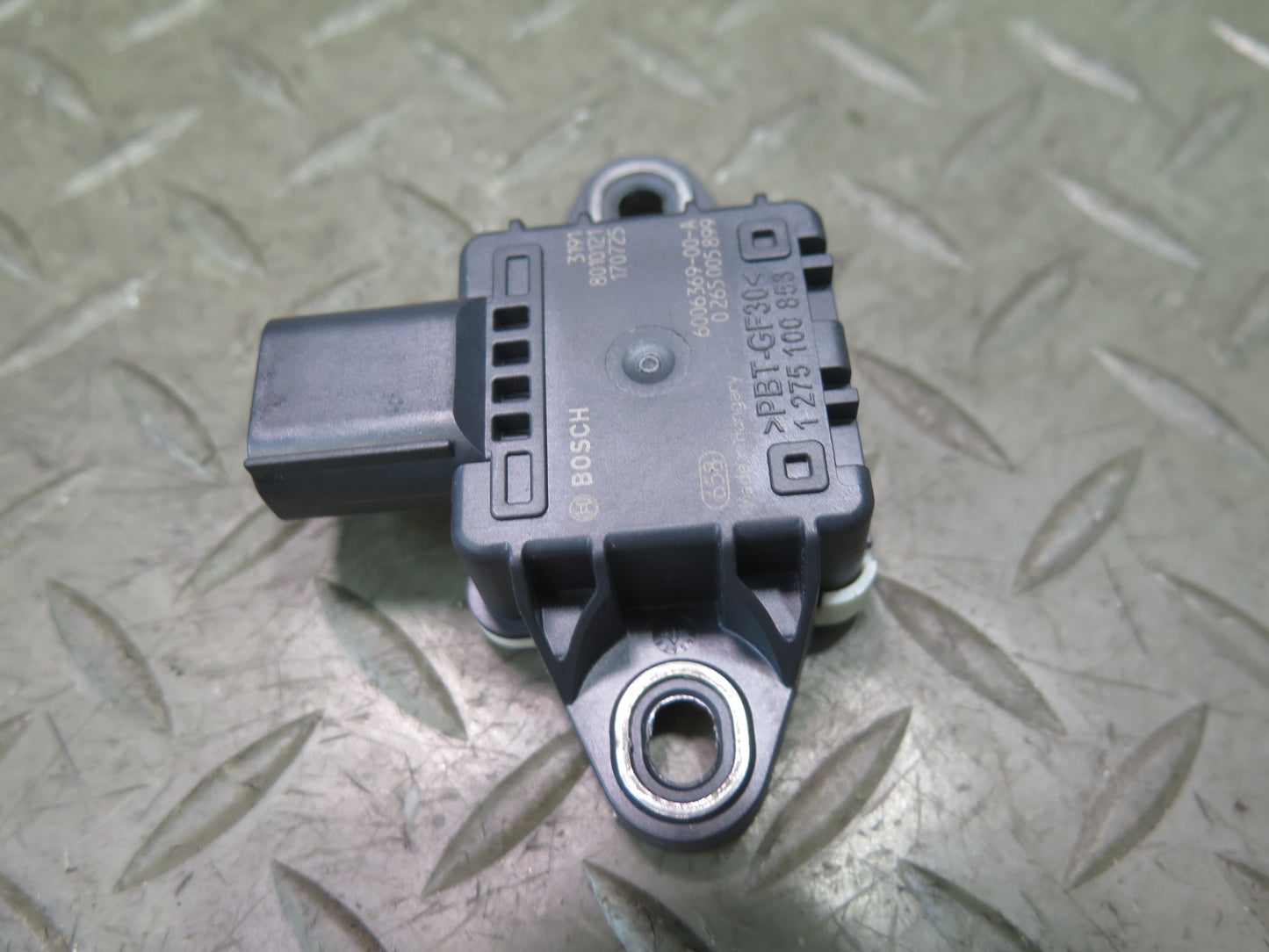 2016-2019 Tesla Model S 75D YAW Rate Stability Control Sensor