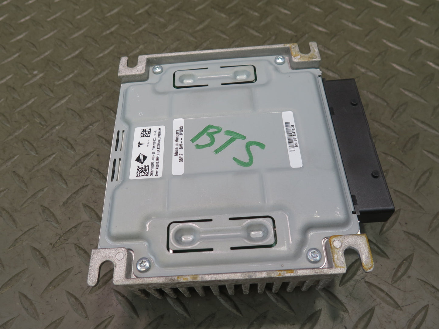2016-2019 Tesla Model S 75D Premium Audio Sound System Amplifier AMP Unit