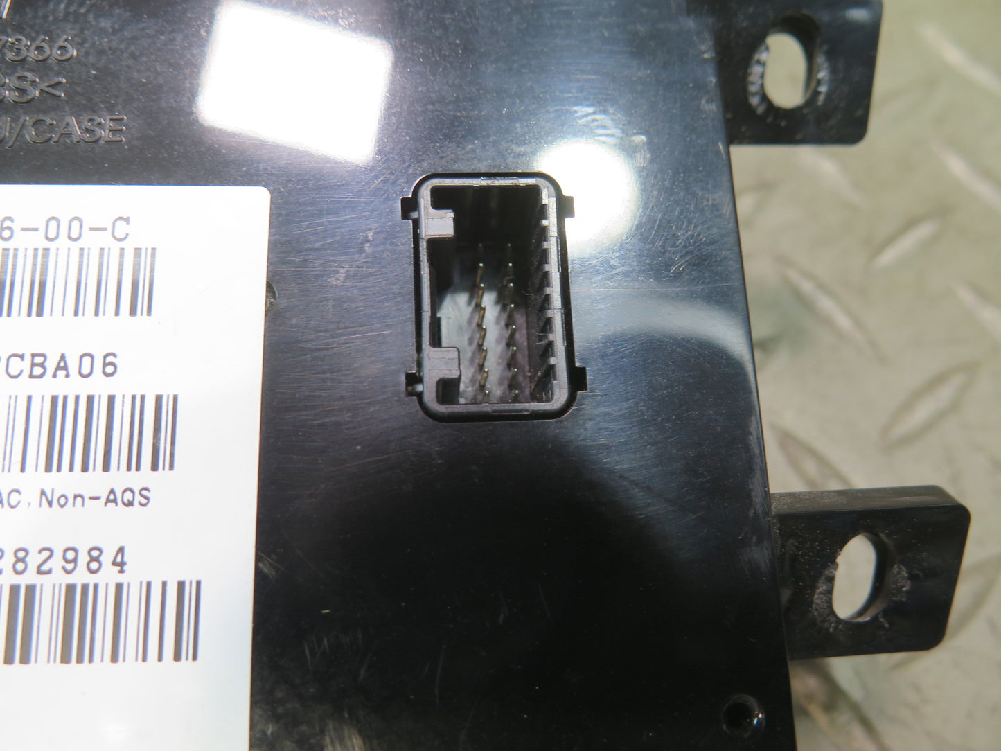 2016-2019 Tesla Model S 75D A/C Hvac Heater Climate Control Module