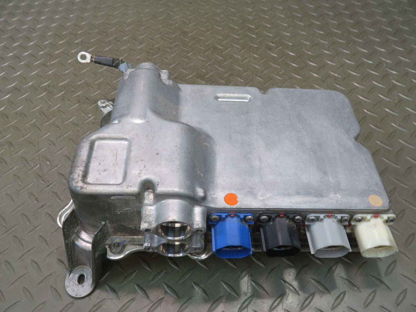 2016-2019 Tesla Model S 75D High Voltage Power Distribution Junction Box Module