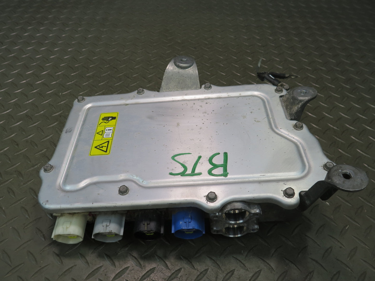 2016-2019 Tesla Model S 75D High Voltage Power Distribution Junction Box Module