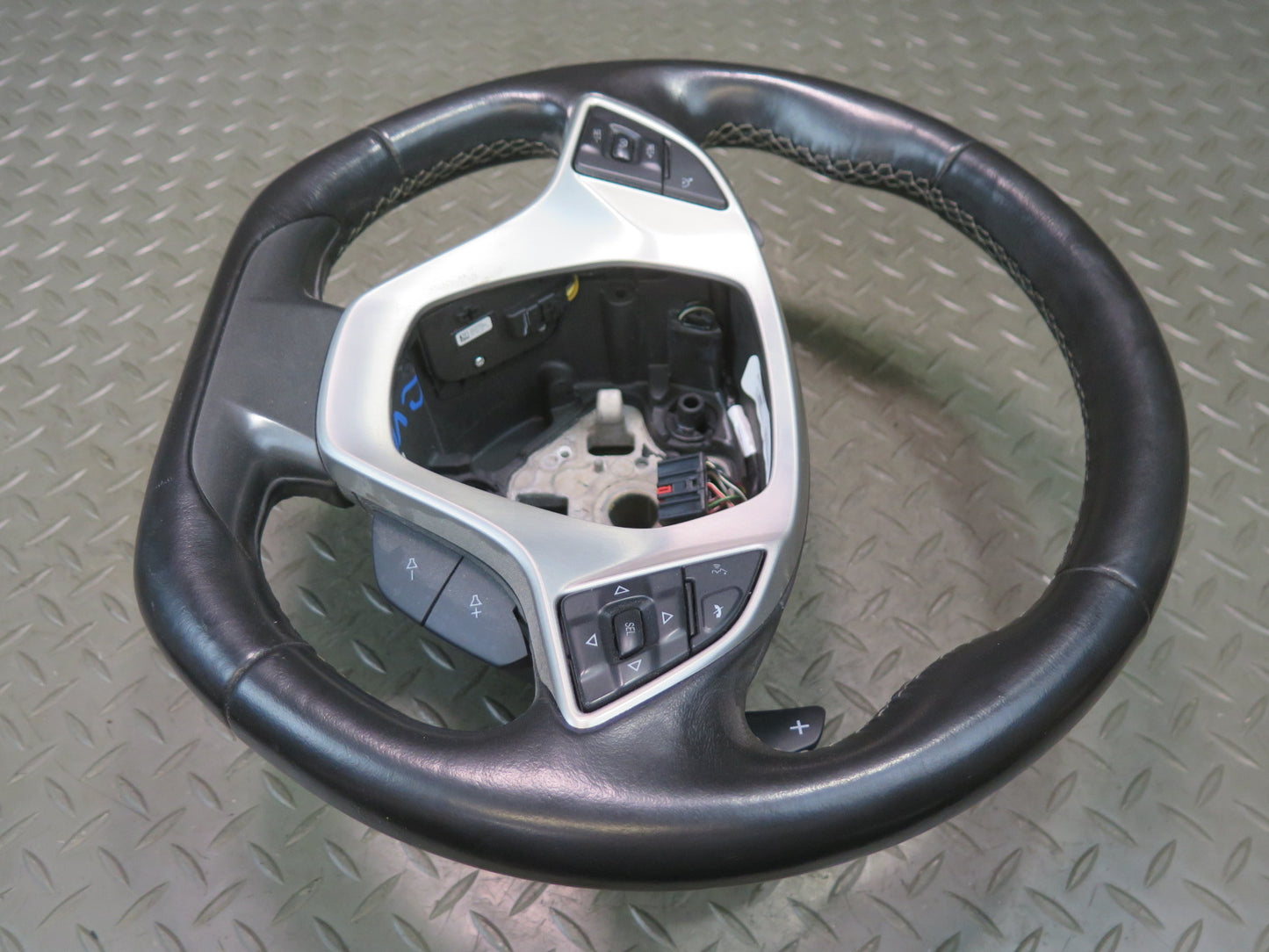 14-19 Chevrolet Corvette C7 A/T Sport Leather Steering w Controls & Paddles OEM