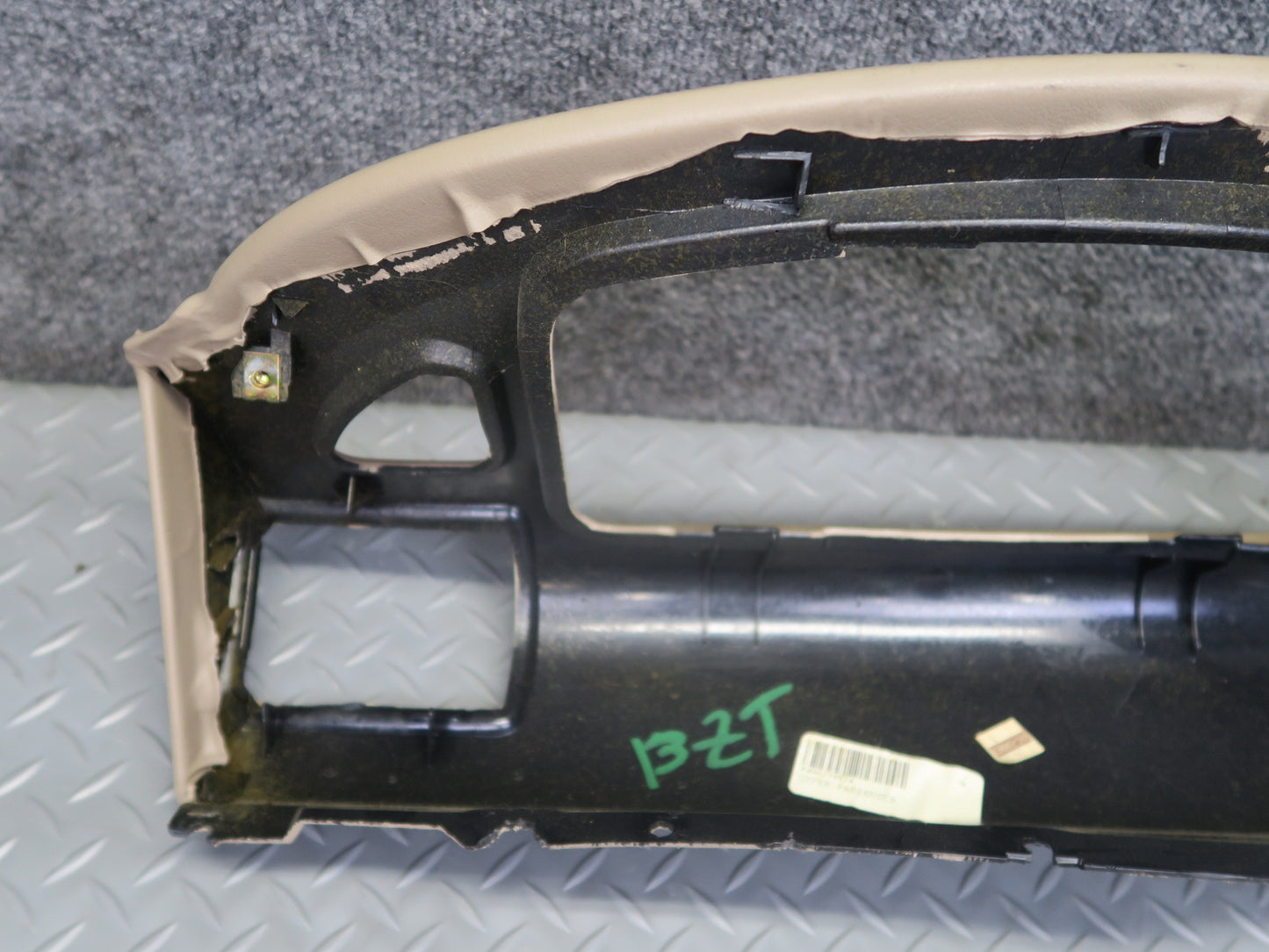 96-02 BMW E36/7 Z3 Right Dashboard Dash Trim Cover Panel Beige 8397594 OEM