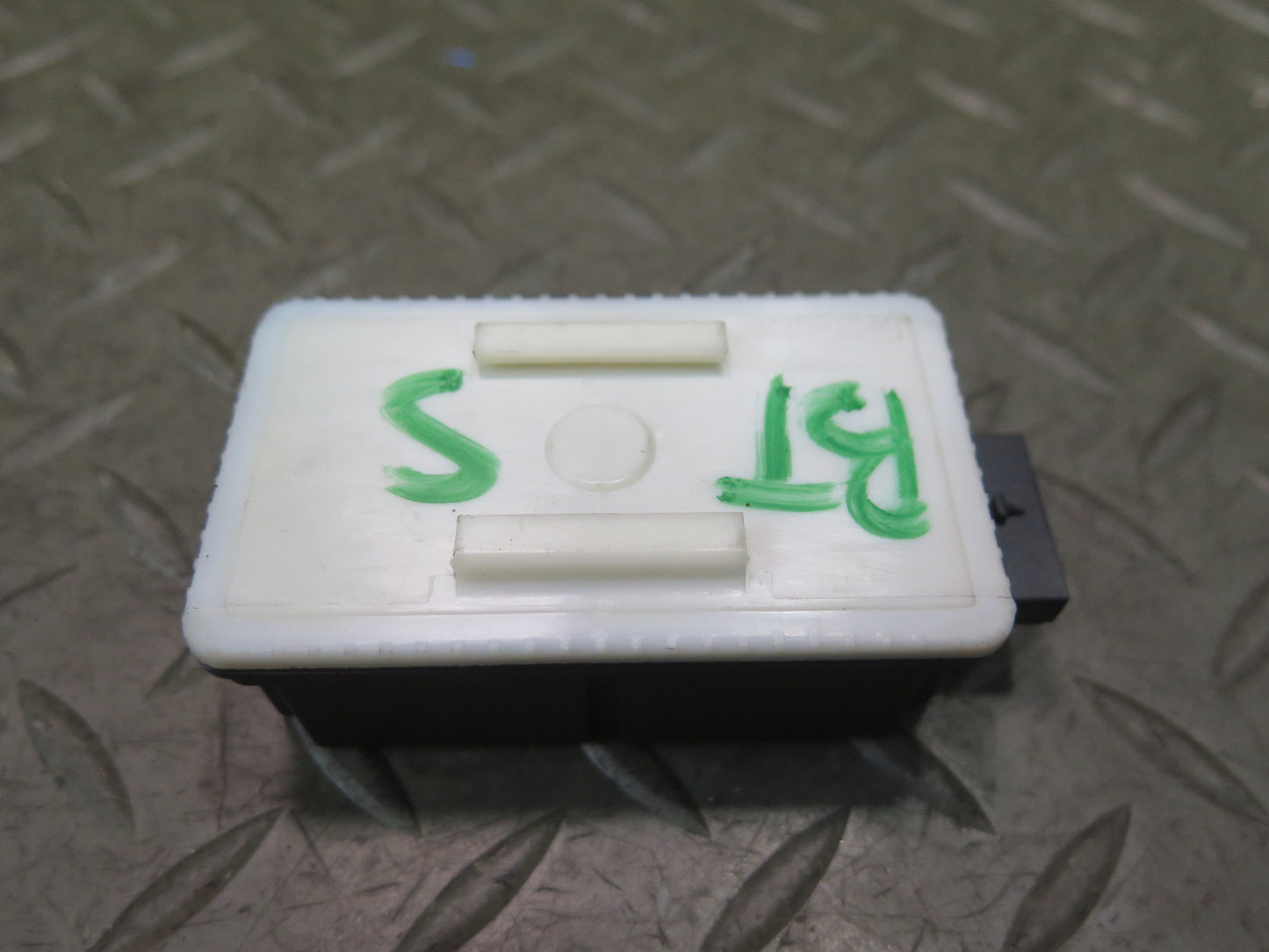 2016-2019 Tesla Model S 75D Tire Pressure Control Module TPMS Unit
