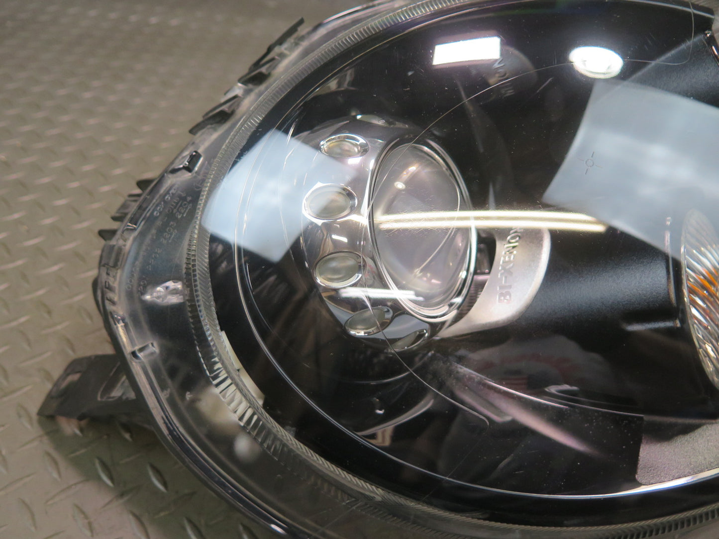 11-13 Mini R55 R56 R57 Front Right Bi-xenon Headlight Lamp w Ballast OEM