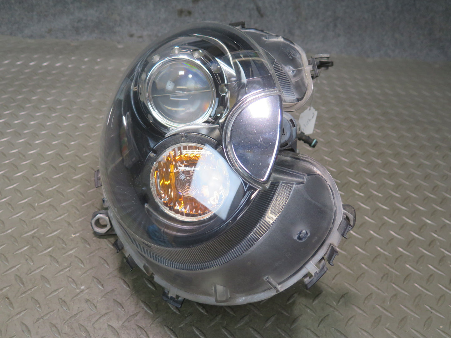 11-13 Mini R55 R56 R57 Front Right Bi-xenon Headlight Lamp w Ballast OEM