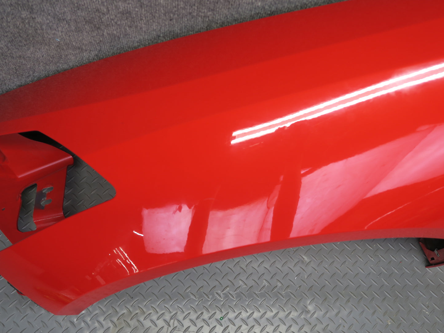 14-19 Chevrolet Corvette C7 Stingray Front Left Fender Shell Panel RED 49K OEM