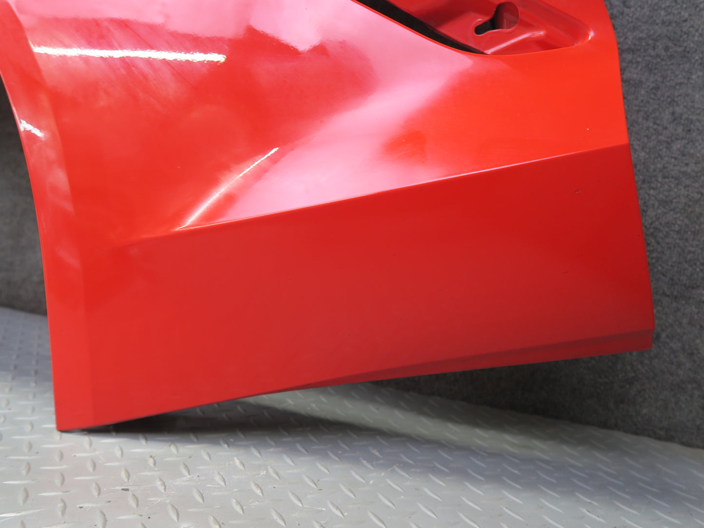 14-19 Chevrolet Corvette C7 Stingray Front Left Fender Shell Panel RED 49K OEM