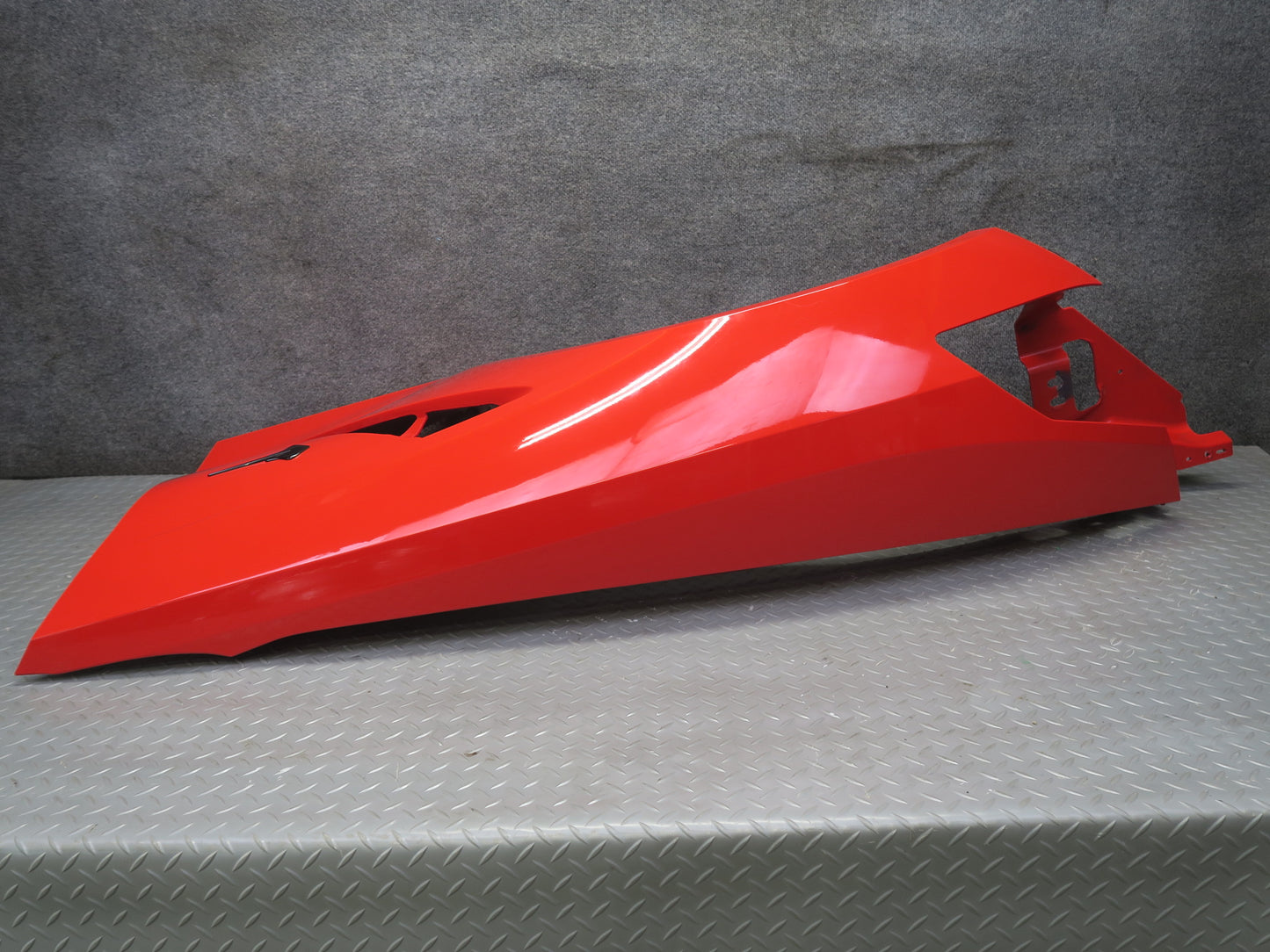 14-19 Chevrolet Corvette C7 Stingray Front Left Fender Shell Panel RED 49K OEM