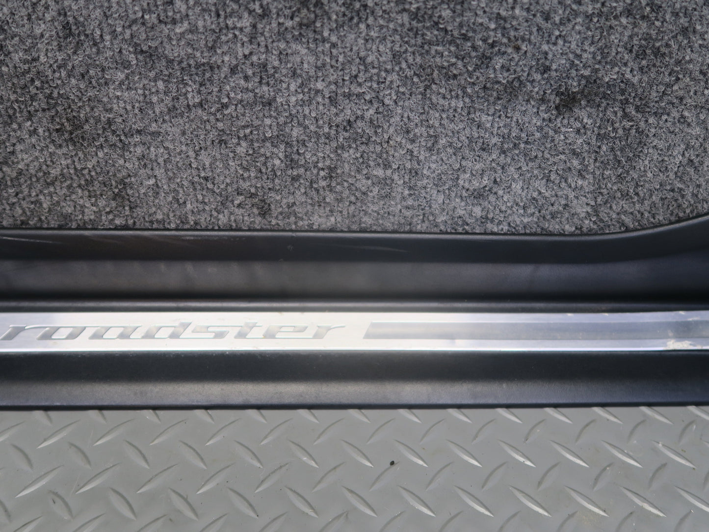 96-02 BMW E36/7 Z3 Roadster Set of 2 Door Scuff Sill Step Trim Plate OEM