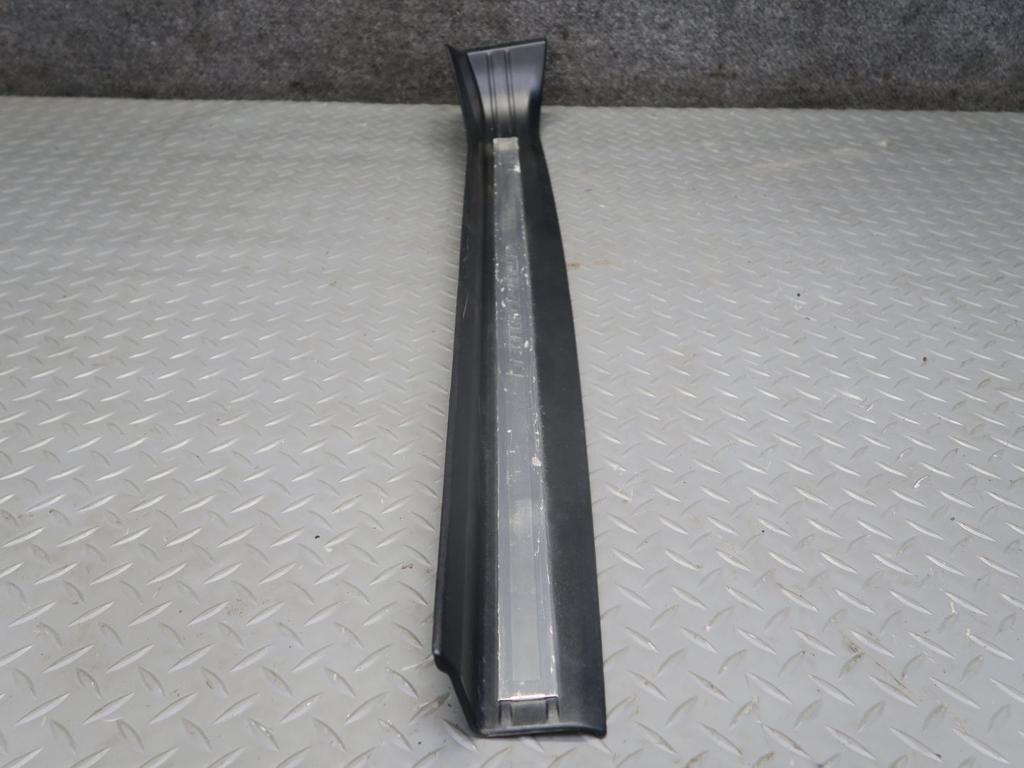 96-02 BMW E36/7 Z3 Roadster Set of 2 Door Scuff Sill Step Trim Plate OEM