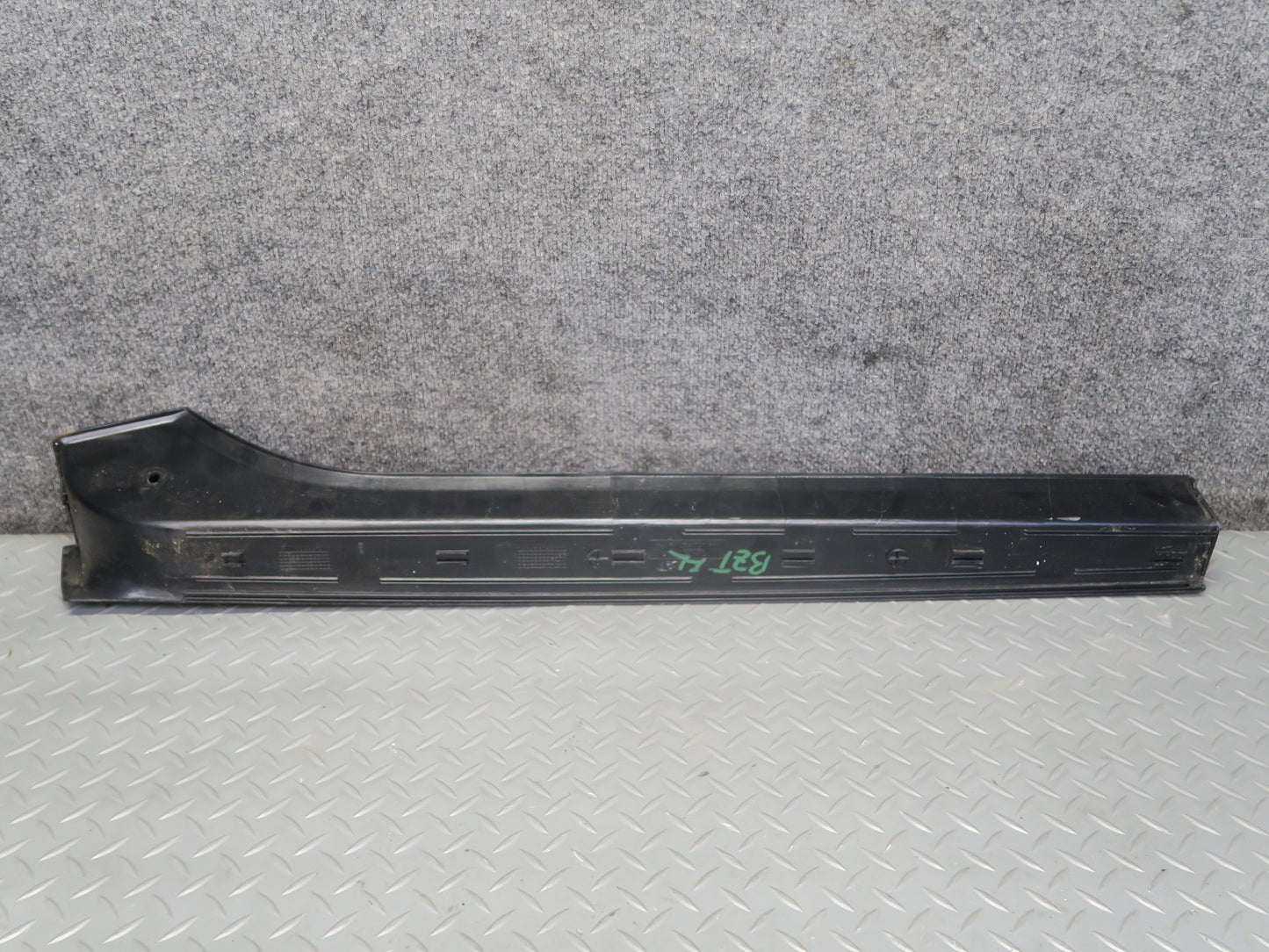 96-02 BMW E36/7 Z3 Roadster Set of 2 Door Scuff Sill Step Trim Plate OEM