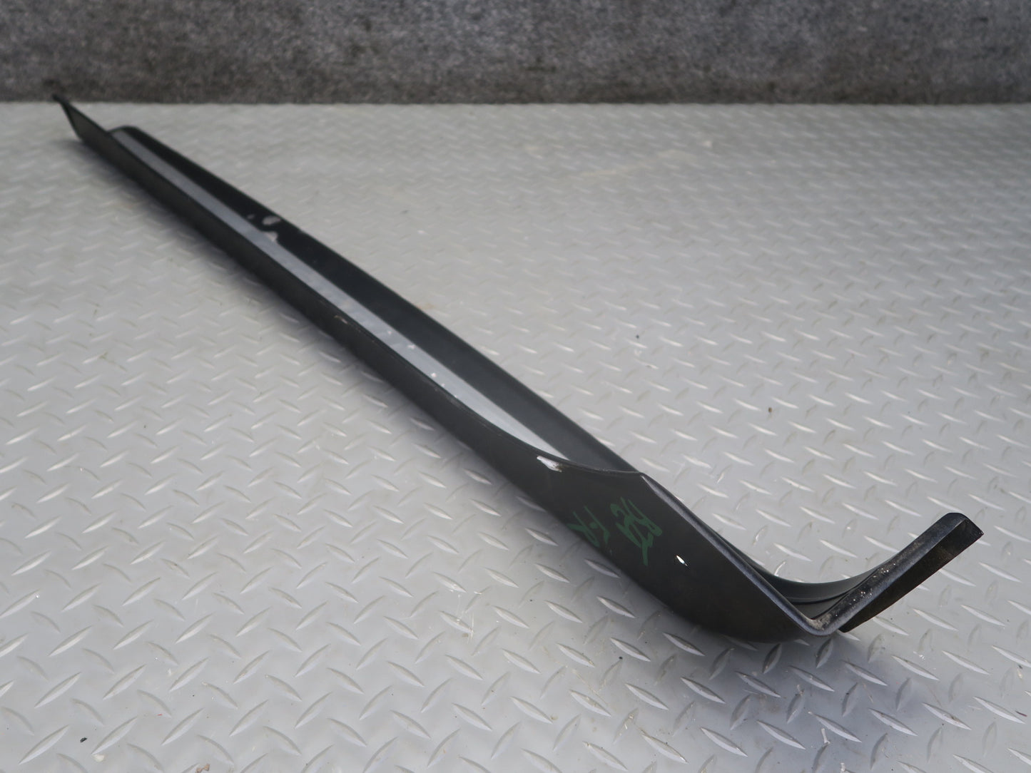 96-02 BMW E36/7 Z3 Roadster Set of 2 Door Scuff Sill Step Trim Plate OEM