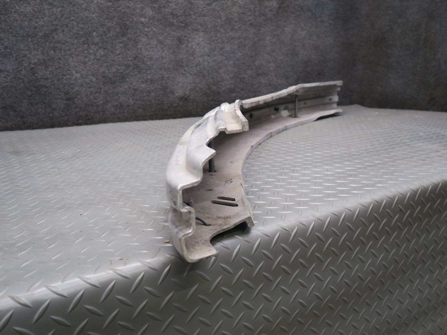 01-06 BMW E46 330ci Front Bumper Impact Reinforcement Bar 8195300 OEM