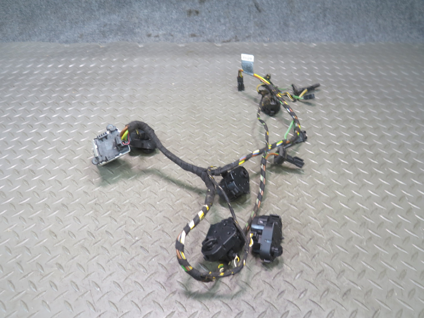 01-06 BMW E46 330ci A/C Heater Flap Actuator Motor Set w Wiring & Resistor OEM