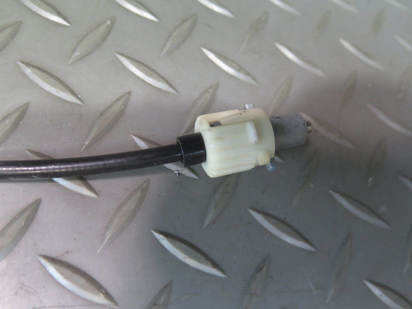 02-06 BMW E46 330ci A/T Automatic Transmission Gear Shifter w Cable & Knob OEM