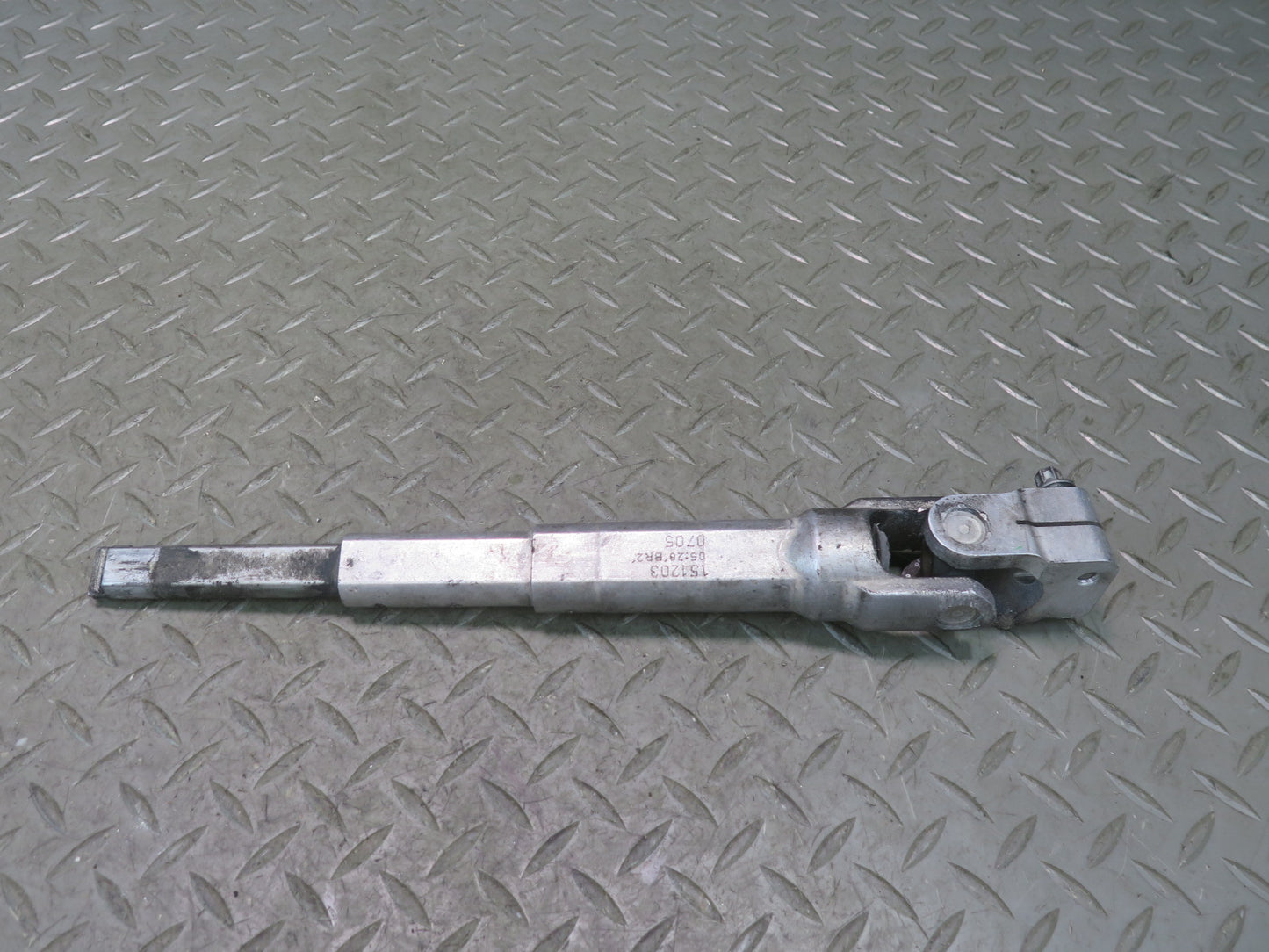 04-06 BMW E46 330ci Steering Column Lower U Joint Linkage Shaft OEM