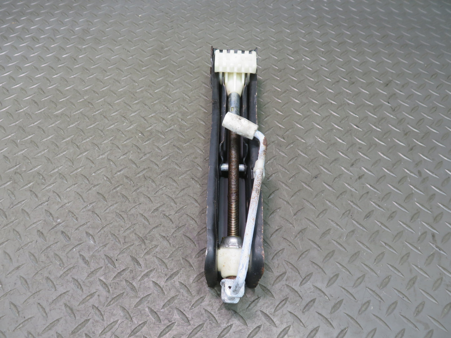 01-06 BMW E46 330ci Emergency Spare Tire Lift Jack Tool 1096202 OEM
