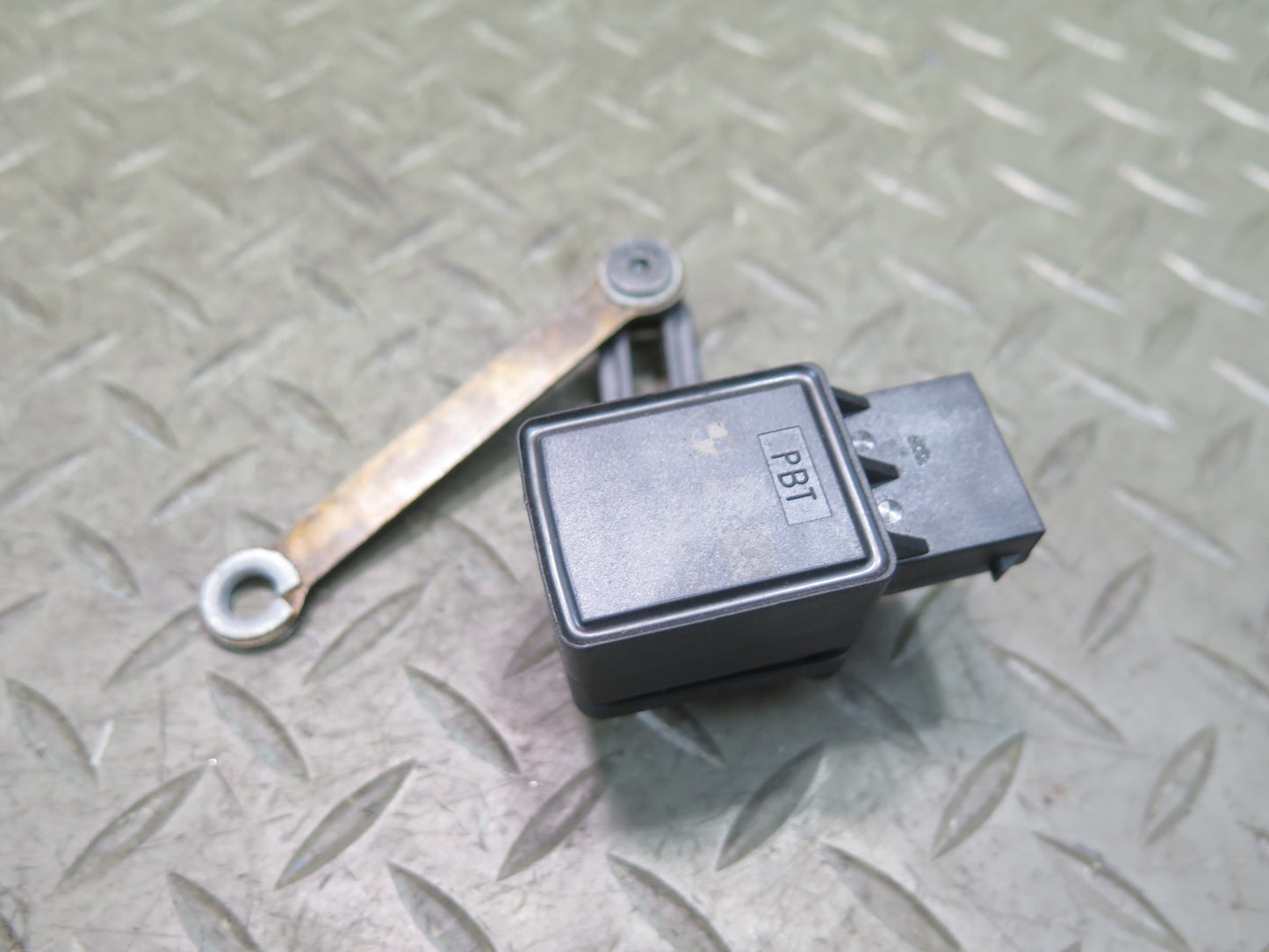 01-06 BMW E46 330ci Convertible Set of 2 Folding TOP Angle Rotation Sensor OEM