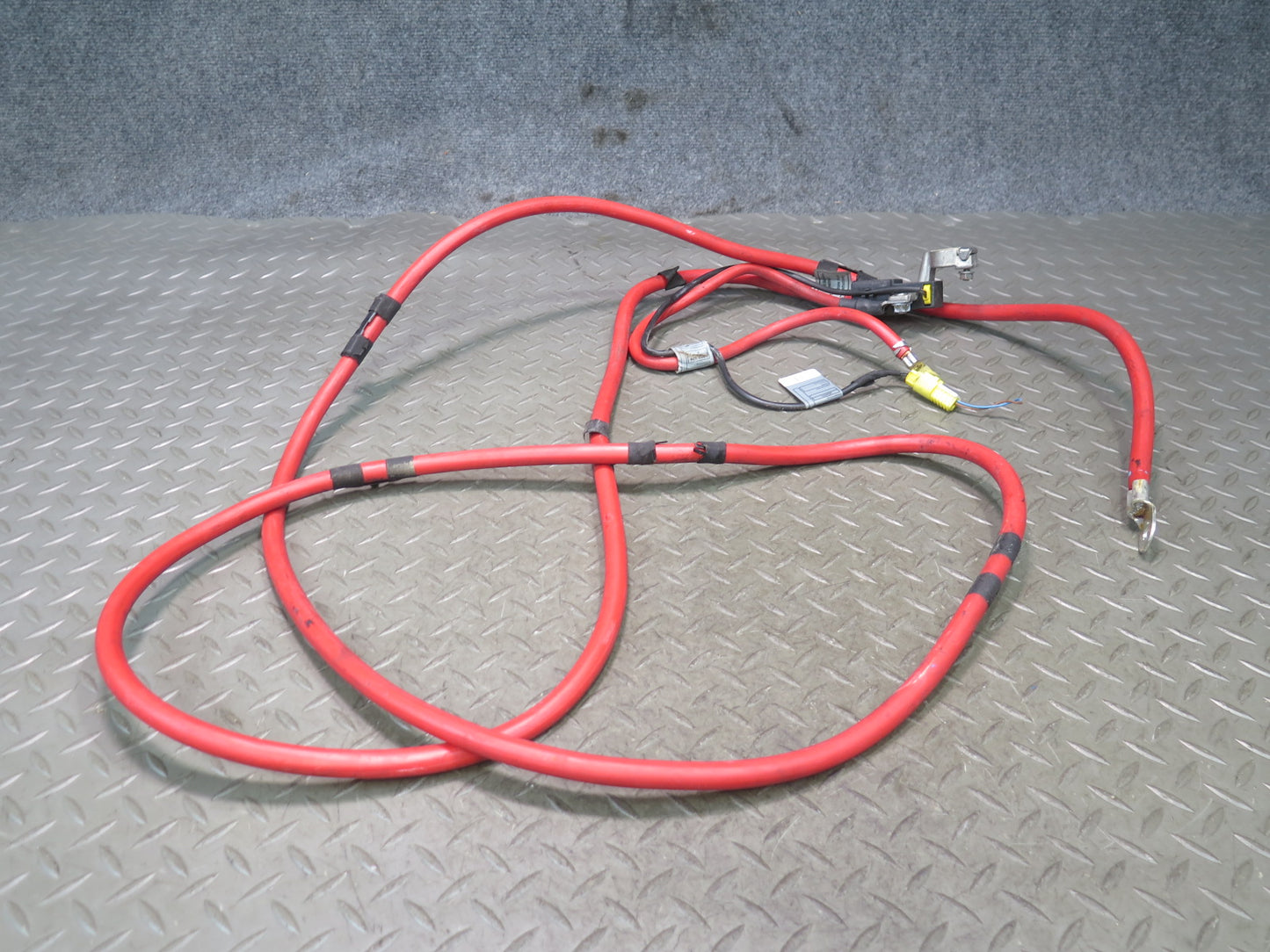 01-06 BMW E46 330ci M54 Convertible Plus Pole Positive Battery Cable OEM