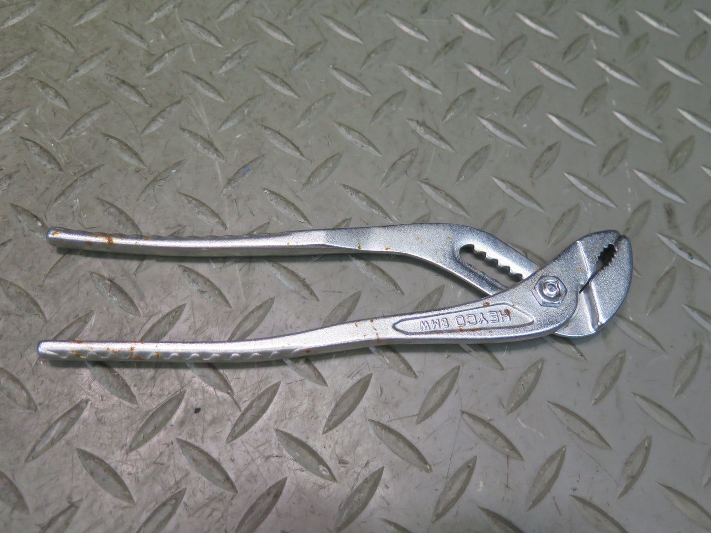 01-06 BMW E46 330ci Convertible Spare Tire Wrench Tool KIT w Case 1096200 OEM