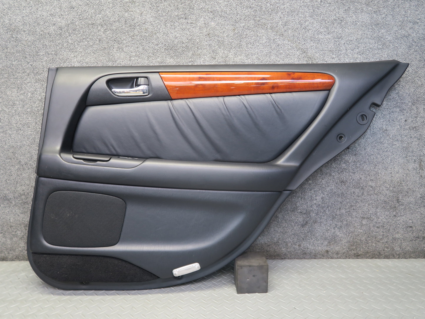 01-05 Lexus UZS160 GS300 GS430 Rear Right Side Interior Door Trim Panel OEM