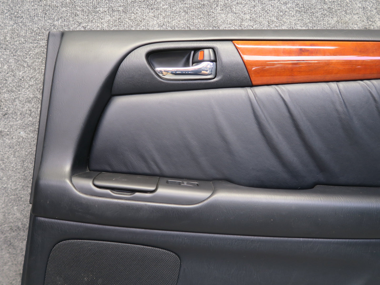 01-05 Lexus UZS160 GS300 GS430 Rear Right Side Interior Door Trim Panel OEM