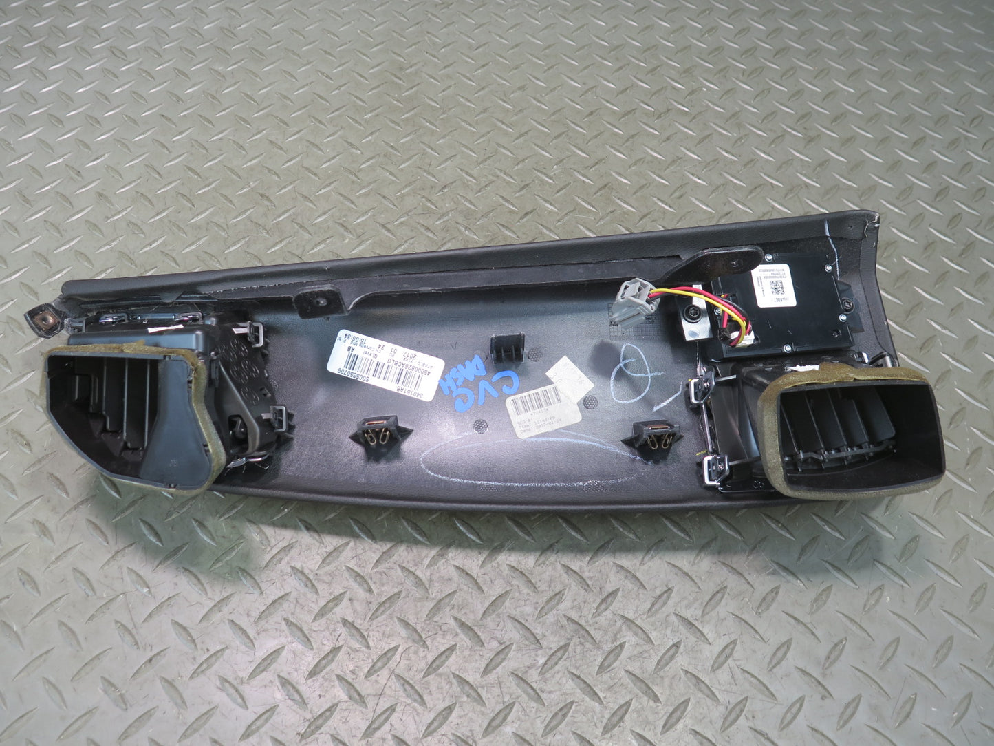 14-19 Chevrolet Corvette C7 Front Right Dash Trim Bezel Panel w Air Vent OEM