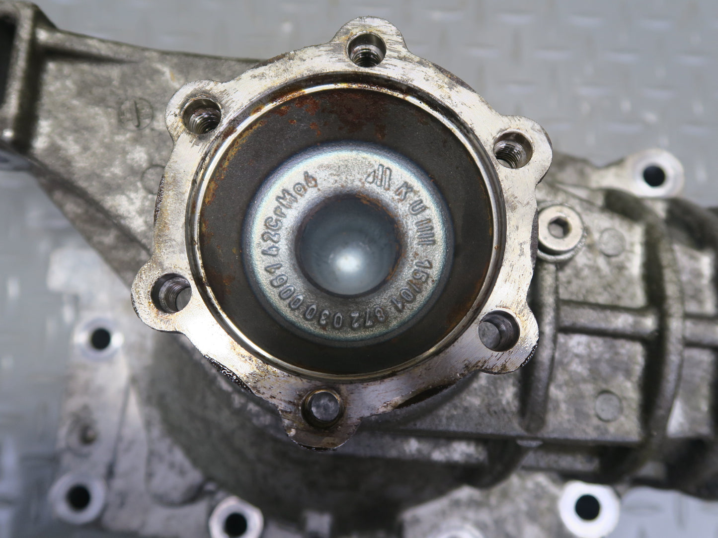 11-16 Porsche Panamera 4 970 3.6L Front Differential Axle Carrier 3.90 Ratio 37k