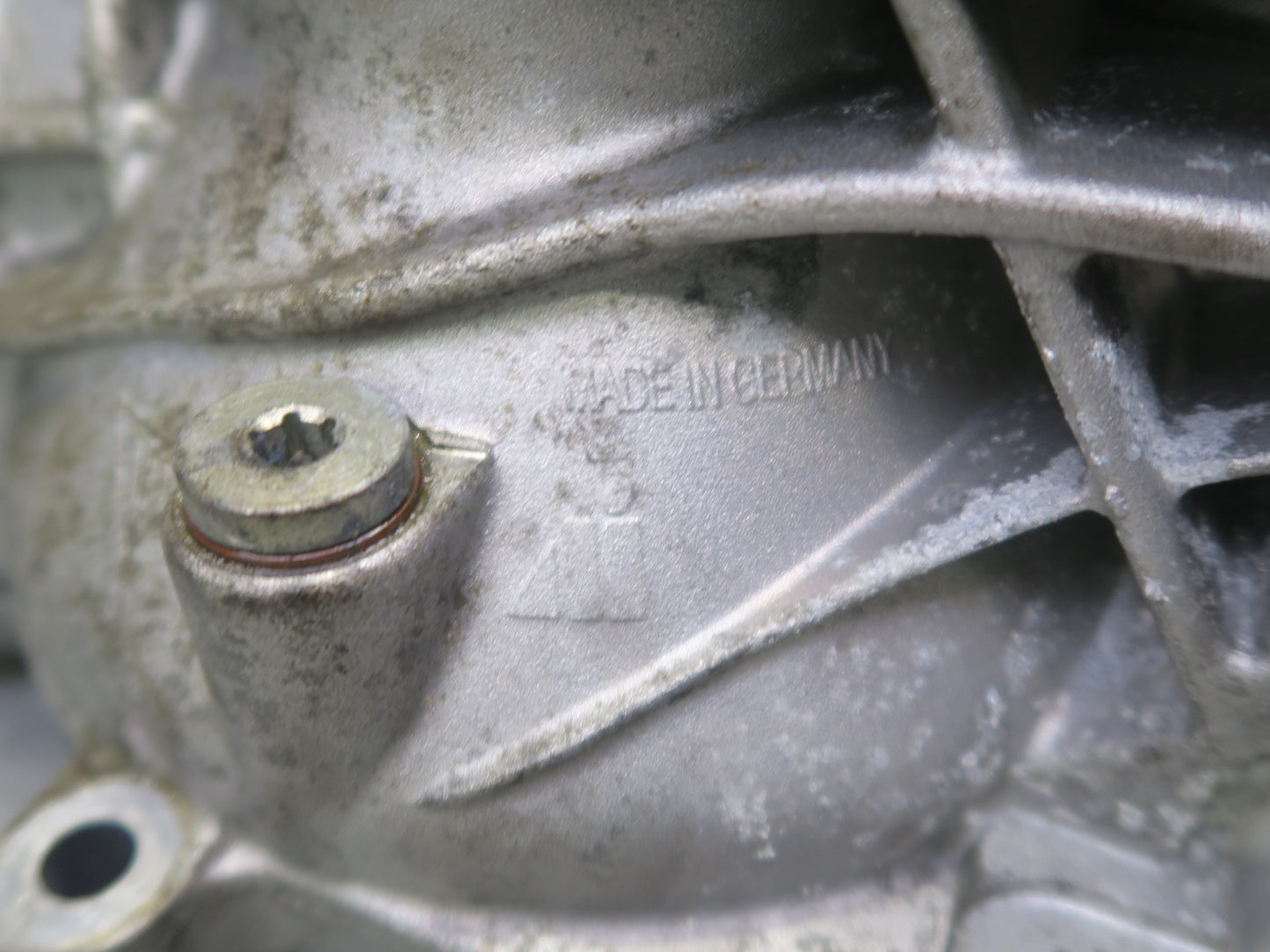 11-16 Porsche Panamera 4 970 3.6L Front Differential Axle Carrier 3.90 Ratio 37k