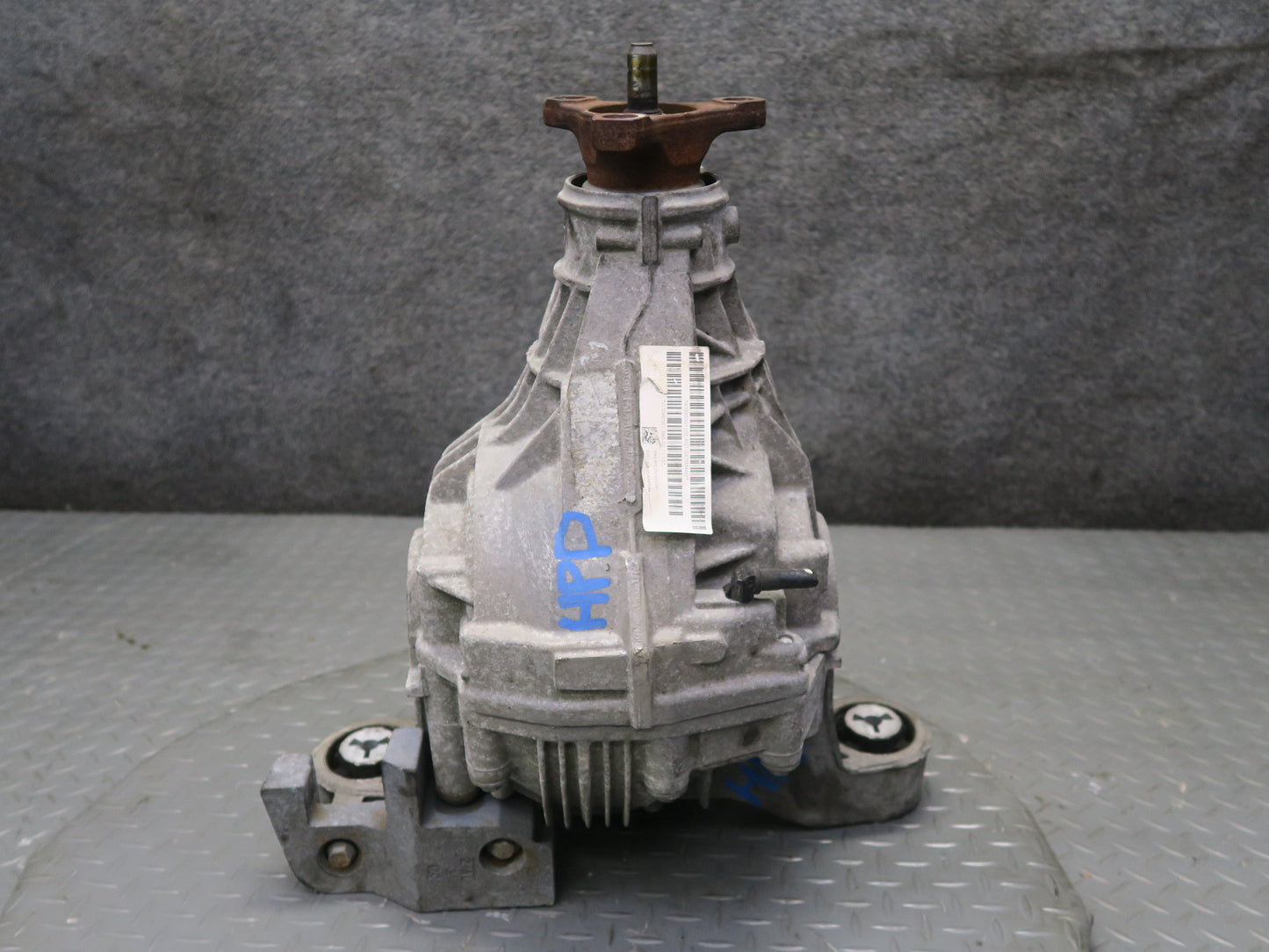 11-16 Porsche Panamera 4 970 3.6L Rear Differential Axle Carrier 3.90 Ratio 37k