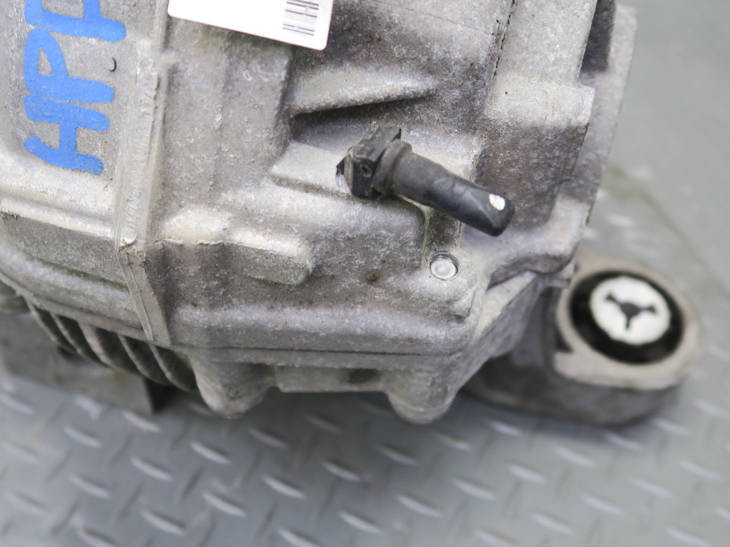 11-16 Porsche Panamera 4 970 3.6L Rear Differential Axle Carrier 3.90 Ratio 37k