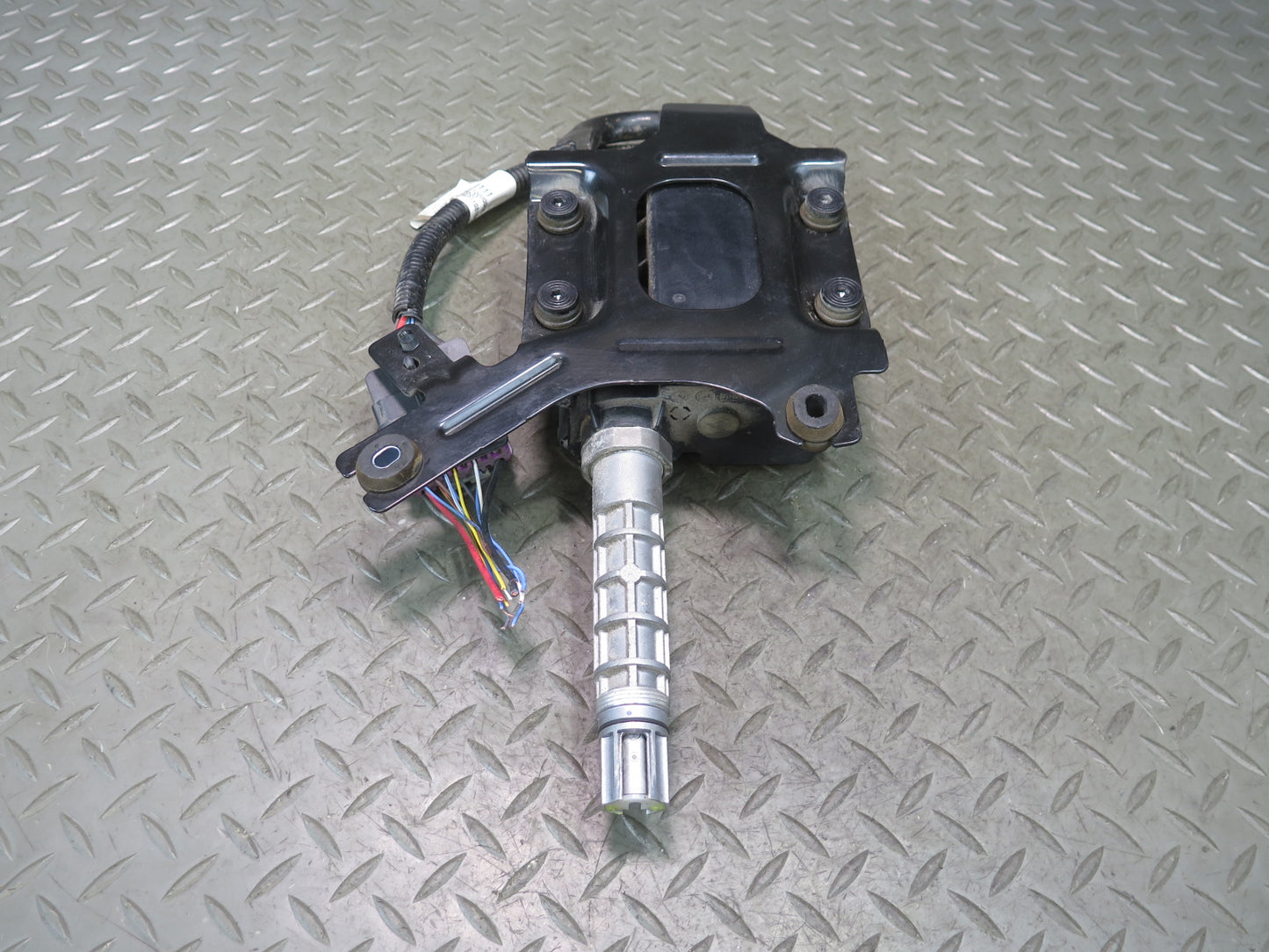 14-19 Chevrolet Corvette C7 Emergency Parking Brake Actuator Motor 84073243 OEM