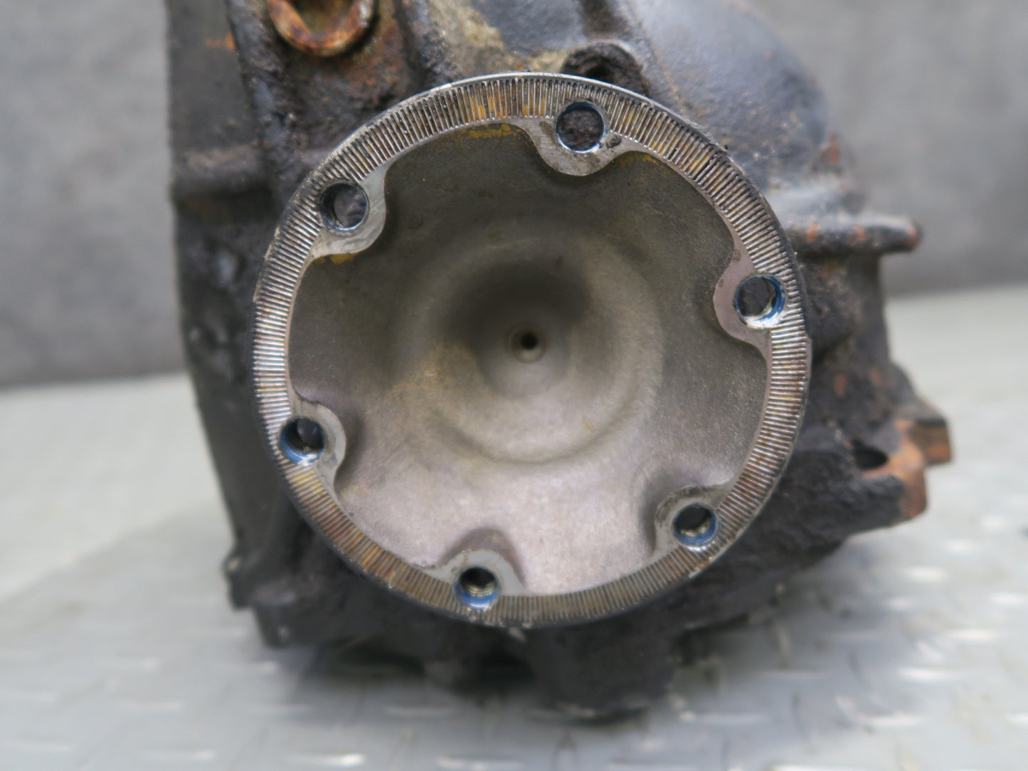 1990 Mercedes W124 300E RWD A/T Rear Axle Differential 2.87 Ratio 142k Miles OEM
