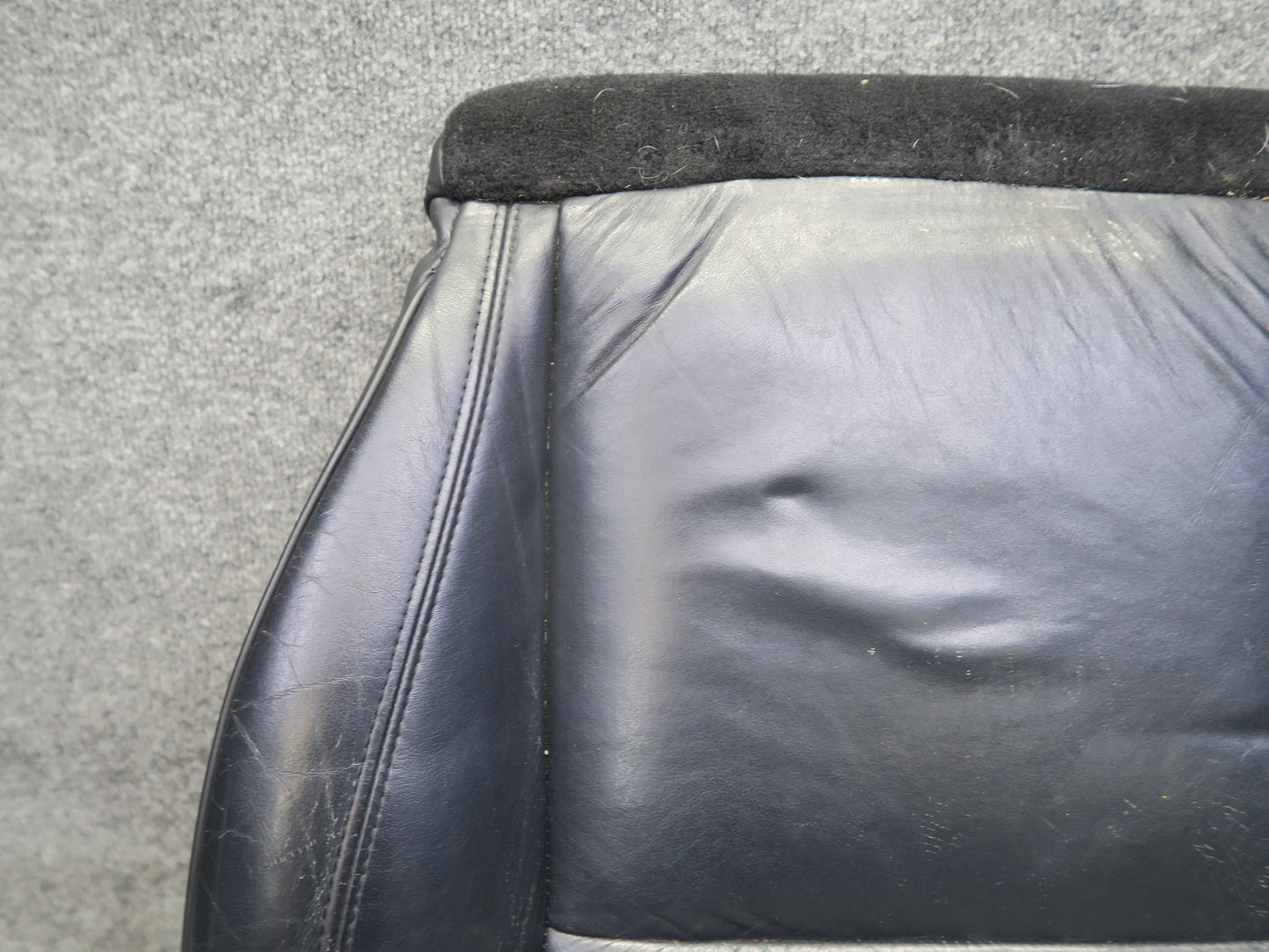 01-02 Lexus UZS160 GS300 GS430 Front Right Seat Lower Leather Cushion Black OEM