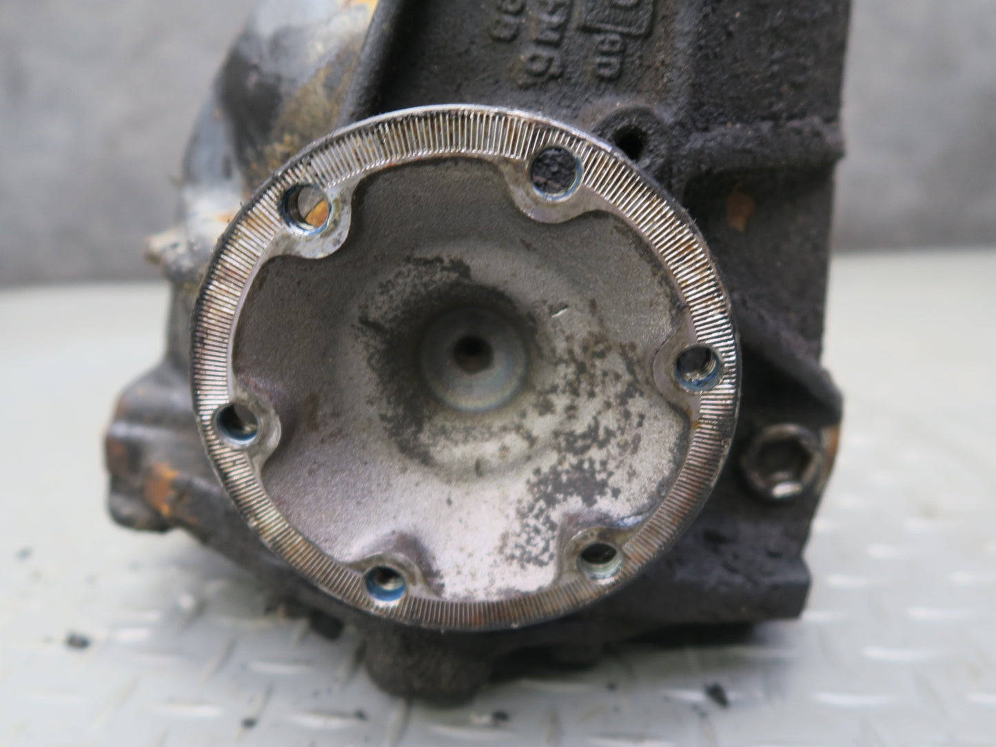 1990 Mercedes W124 300E RWD A/T Rear Axle Differential 2.87 Ratio 142k Miles OEM