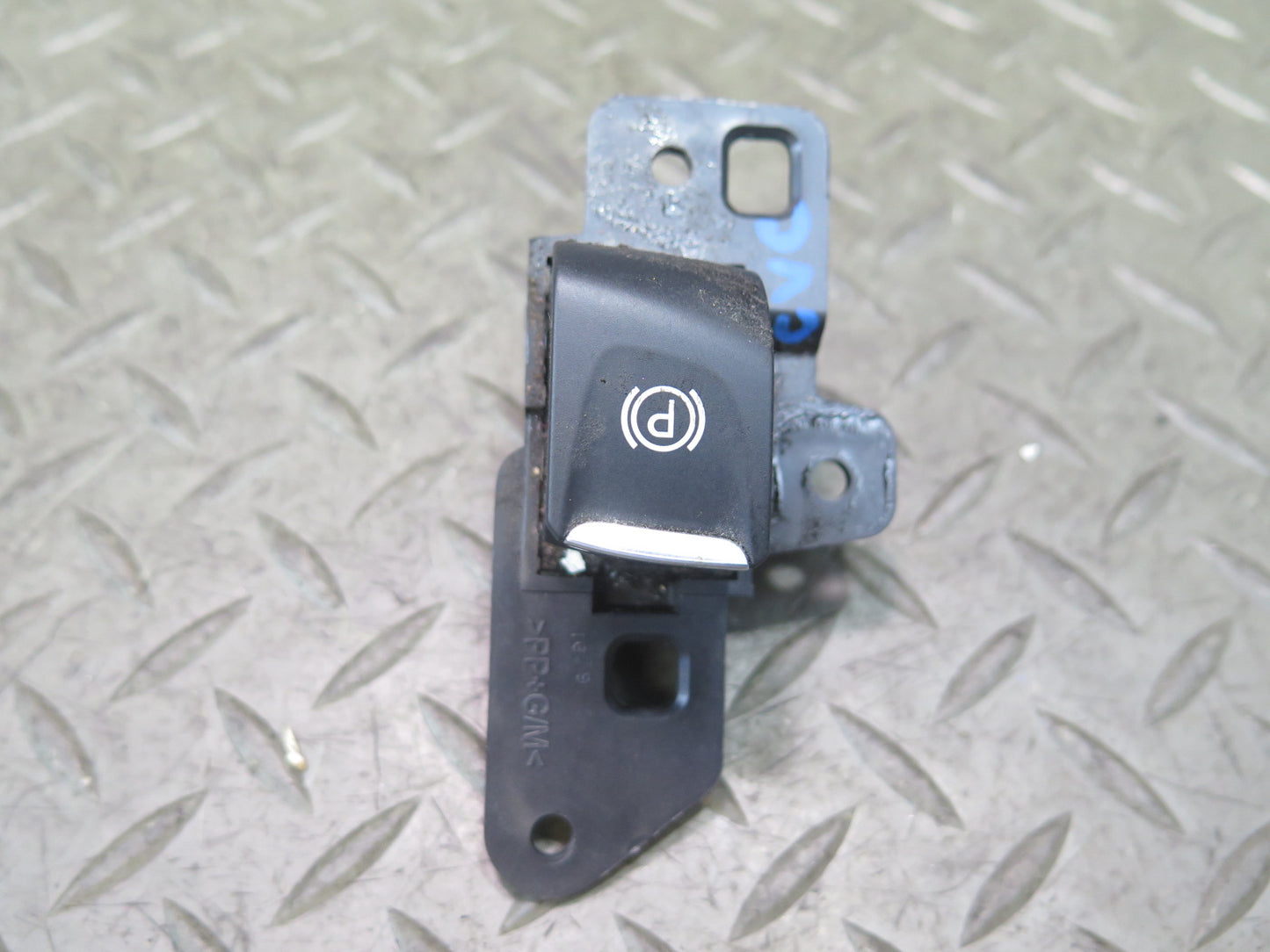 14-19 Chevrolet Corvette C7 Electronic Parking Brake Button Switch 22774049