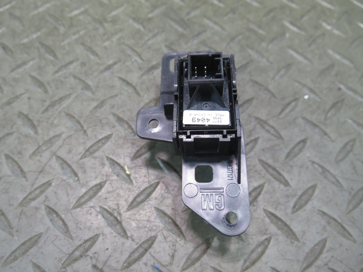 14-19 Chevrolet Corvette C7 Electronic Parking Brake Button Switch 22774049