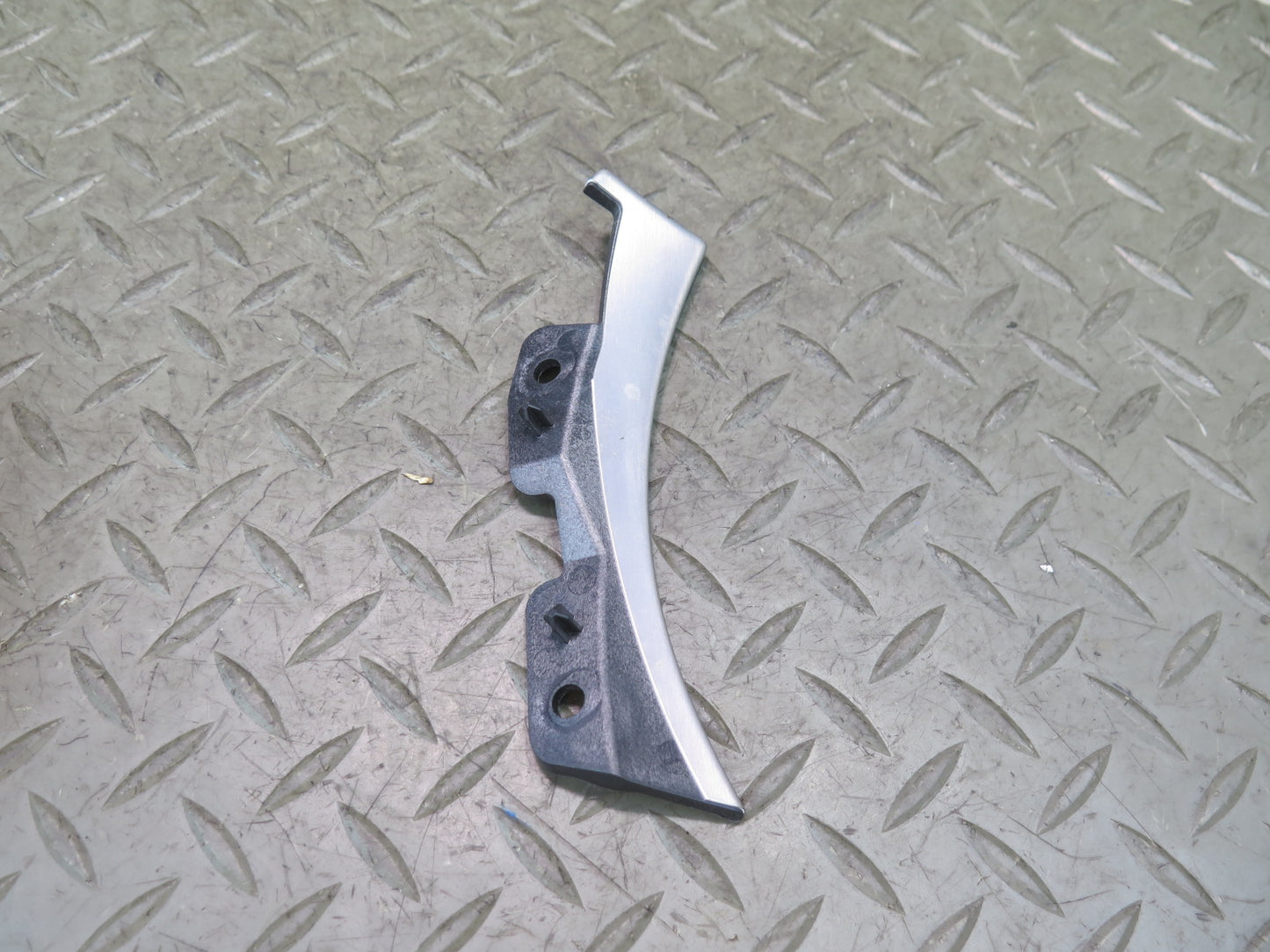 14-19 Chevrolet Corvette C7 Dash Front Left Trim Bezel Panel 22809876 OEM