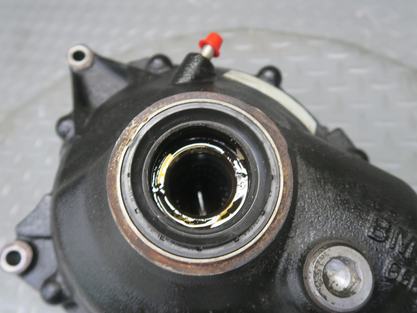 02-06 BMW E53 X5 4.6is 4.8is AT Front Axle Differential Carrier 3:91 Ratio OEM