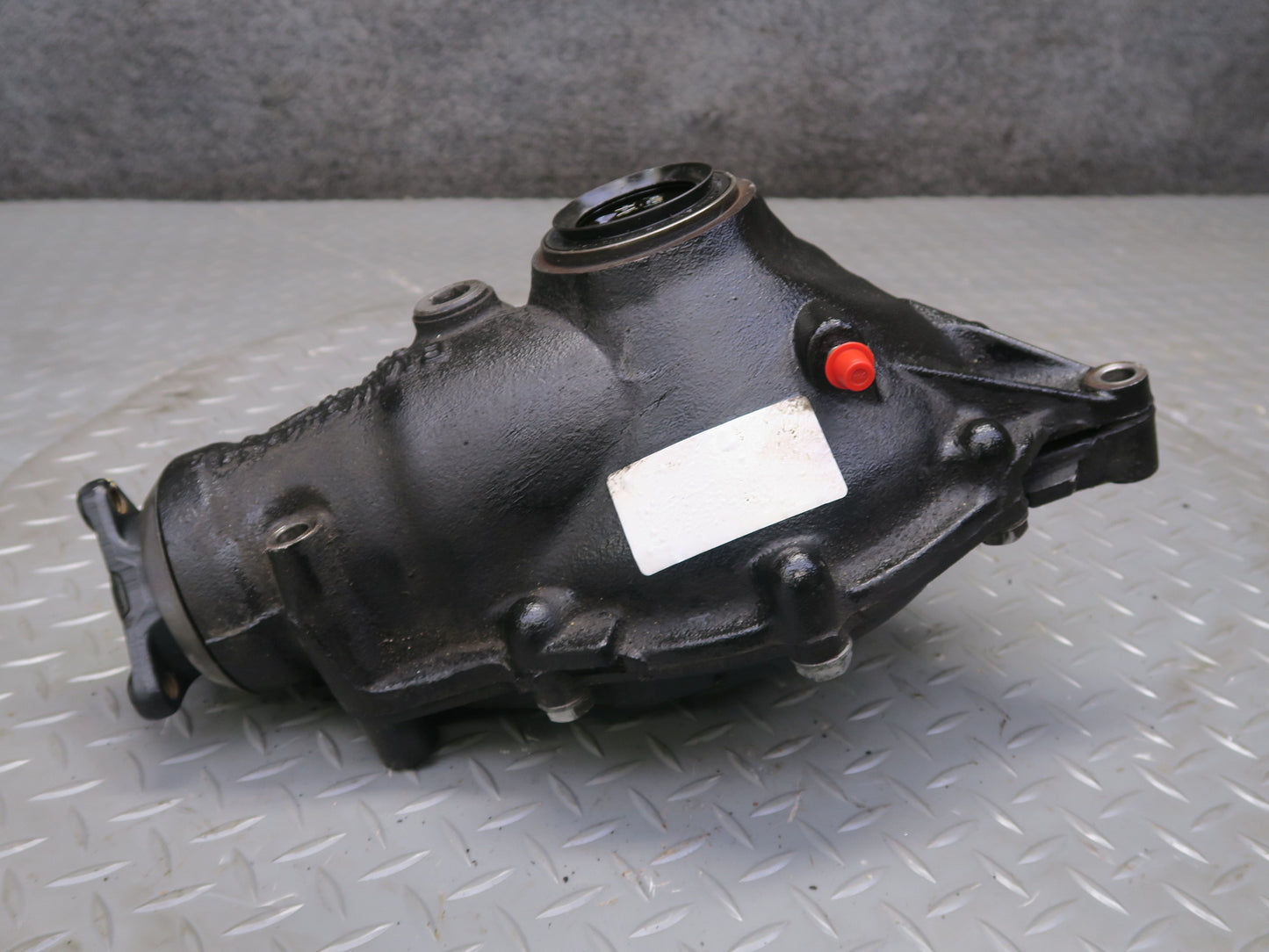 02-06 BMW E53 X5 4.6is 4.8is AT Front Axle Differential Carrier 3:91 Ratio OEM