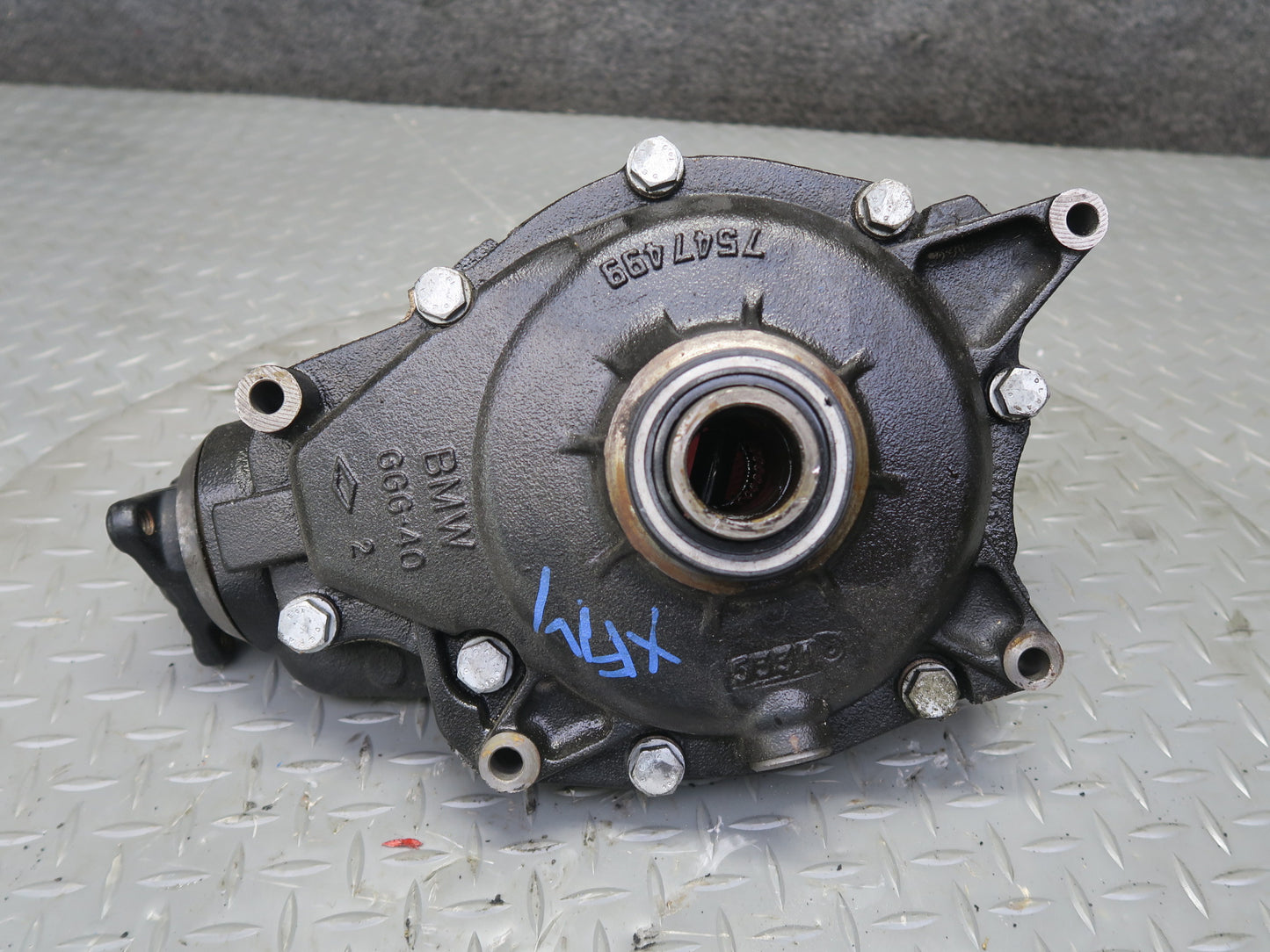 02-06 BMW E53 X5 4.6is 4.8is AT Front Axle Differential Carrier 3:91 Ratio OEM