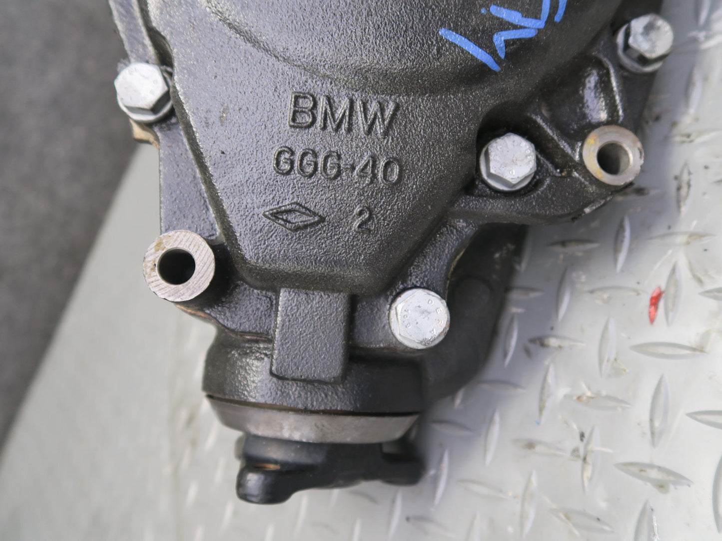 02-06 BMW E53 X5 4.6is 4.8is AT Front Axle Differential Carrier 3:91 Ratio OEM