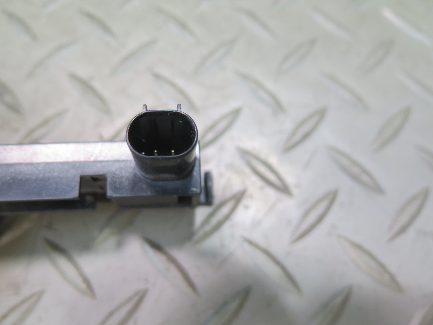 14-19 Chevrolet Corvette C7 Set of 5 Keyless Entry Antenna Sensor 13502549 OEM