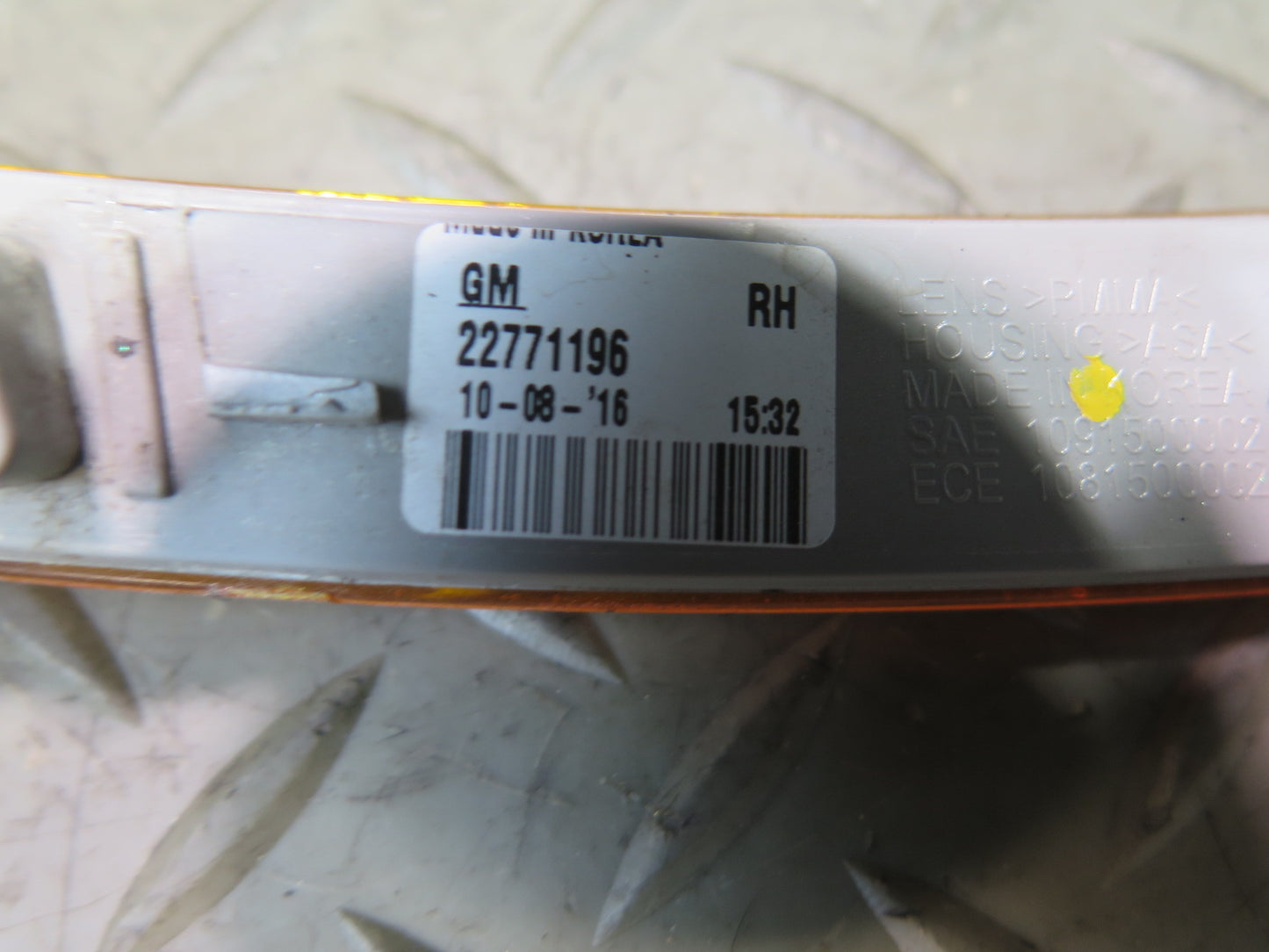 14-19 Chevrolet Corvette C7 Set of 2 Rear Bumper Side Marker Light Lamp OEM