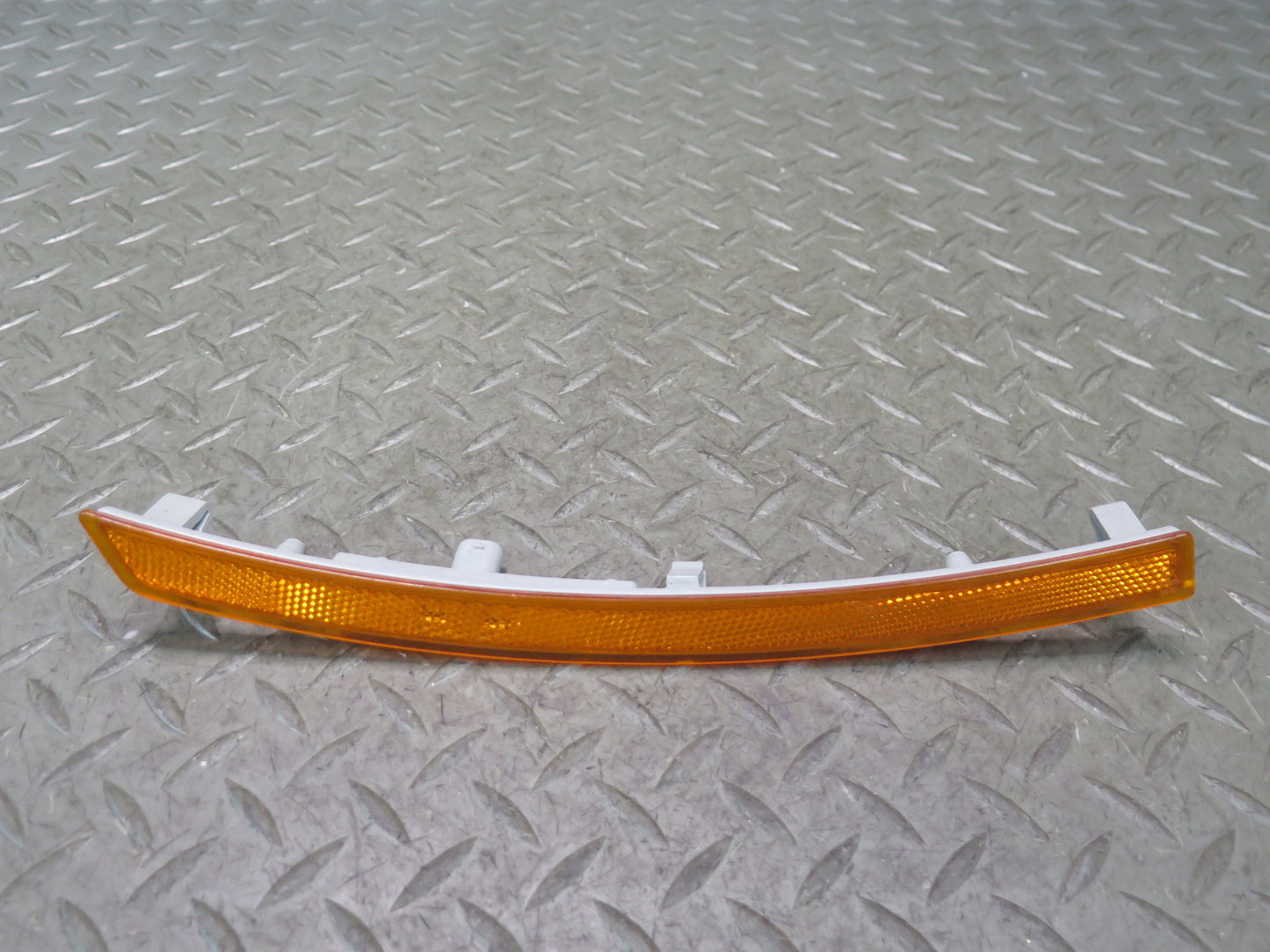 14-19 Chevrolet Corvette C7 Set of 2 Rear Bumper Side Marker Light Lamp OEM