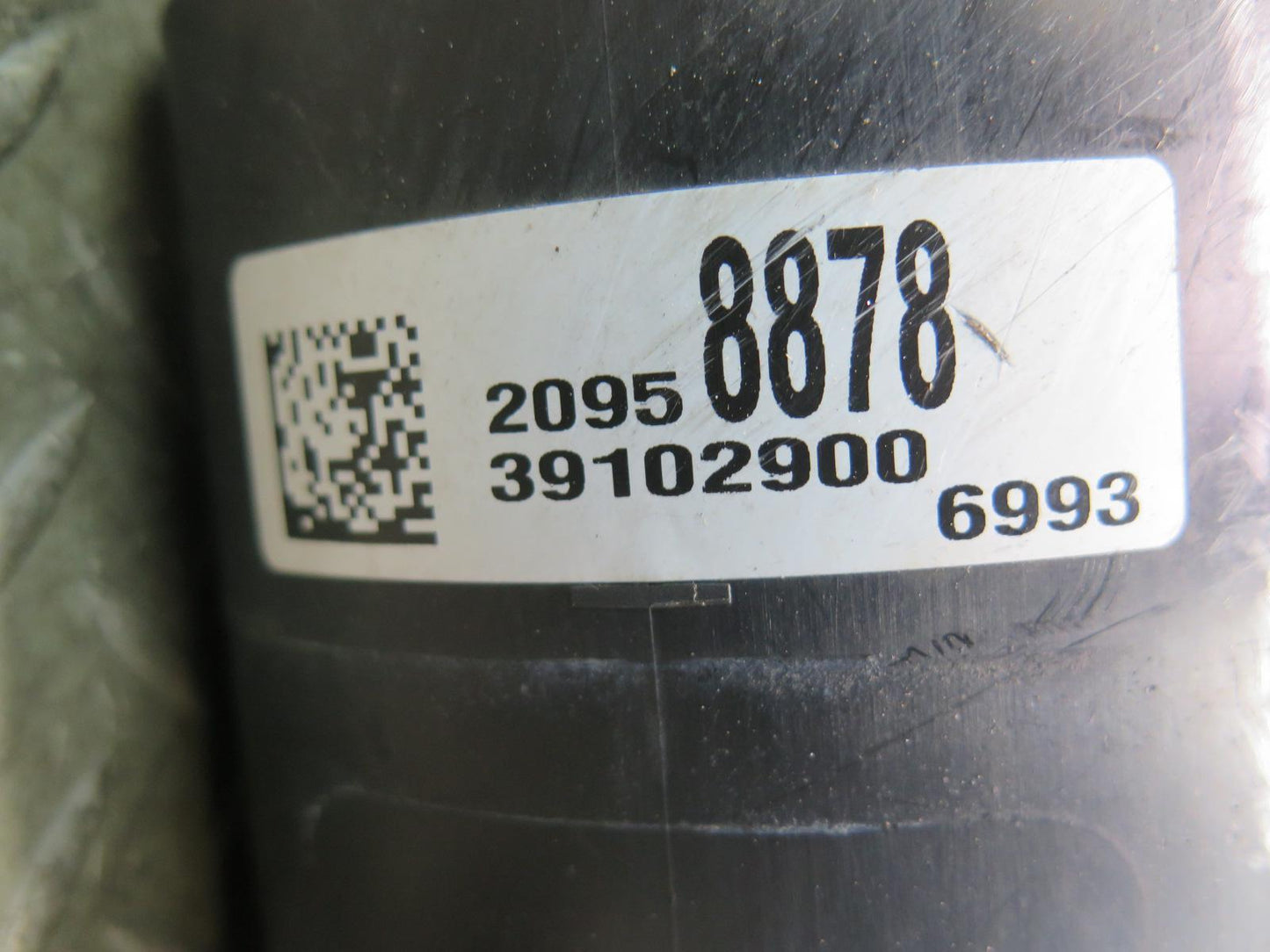 14-19 Chevrolet Corvette C7 Fuel Evap Vapor Charcoal Canister 20958878 OEM