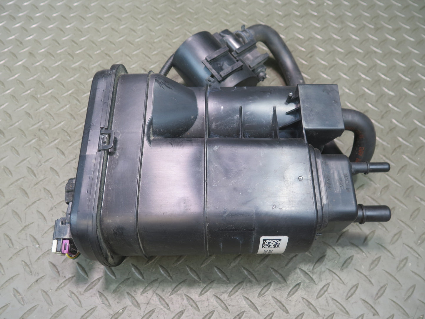 14-19 Chevrolet Corvette C7 Fuel Evap Vapor Charcoal Canister 20958878 OEM