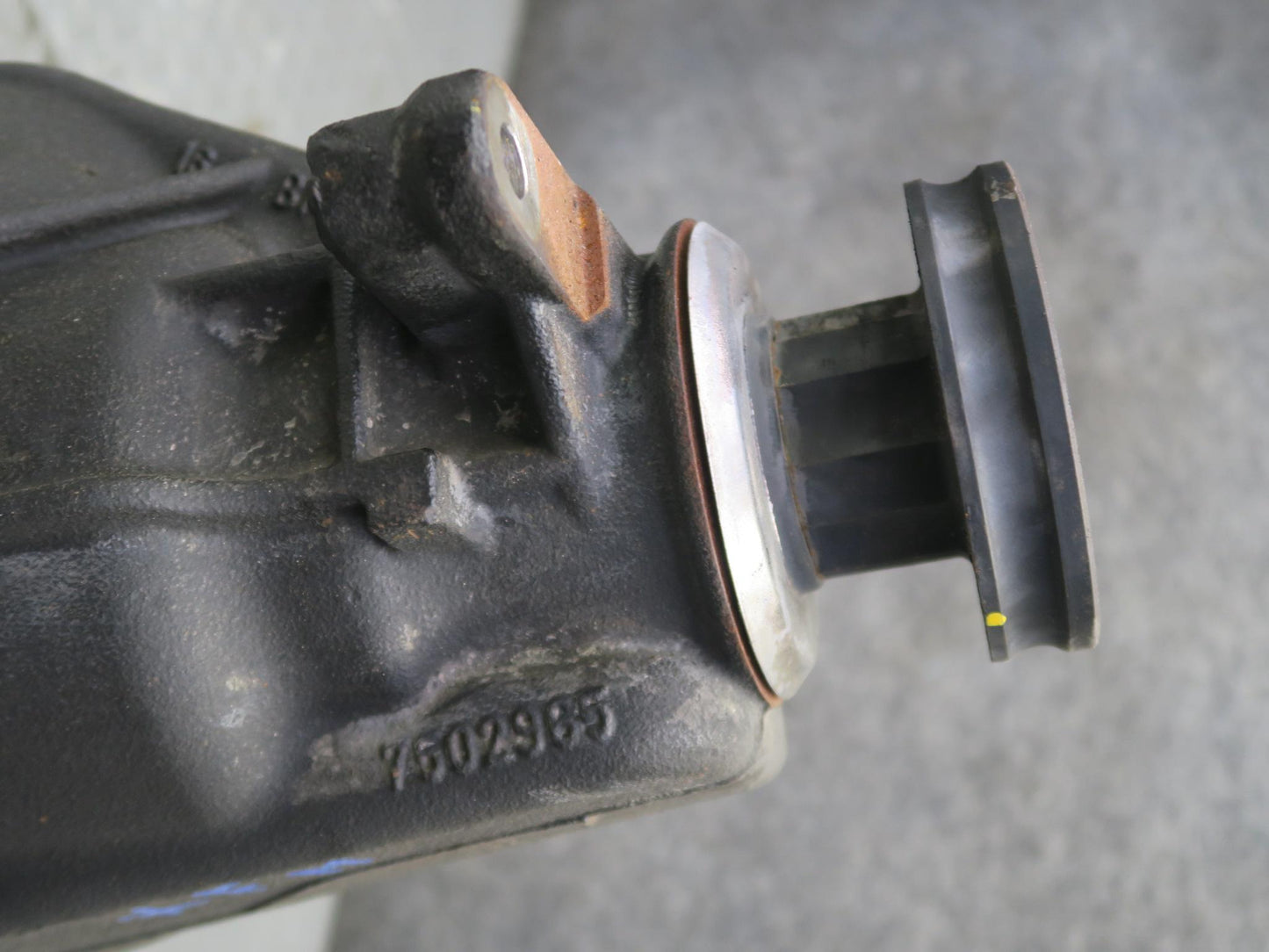 04-06 BMW E53 X5 4.8is Rear Axle Differential Carrier 3:91 Ratio 7529430 OEM